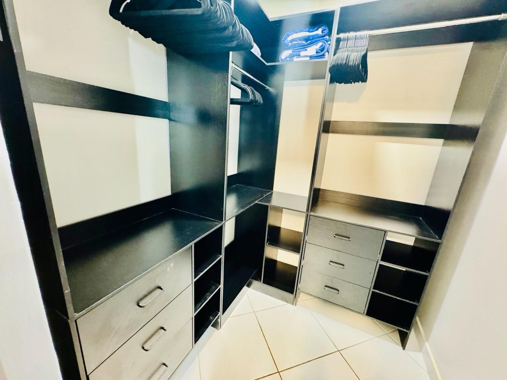 13 Royal Palm Way 5050