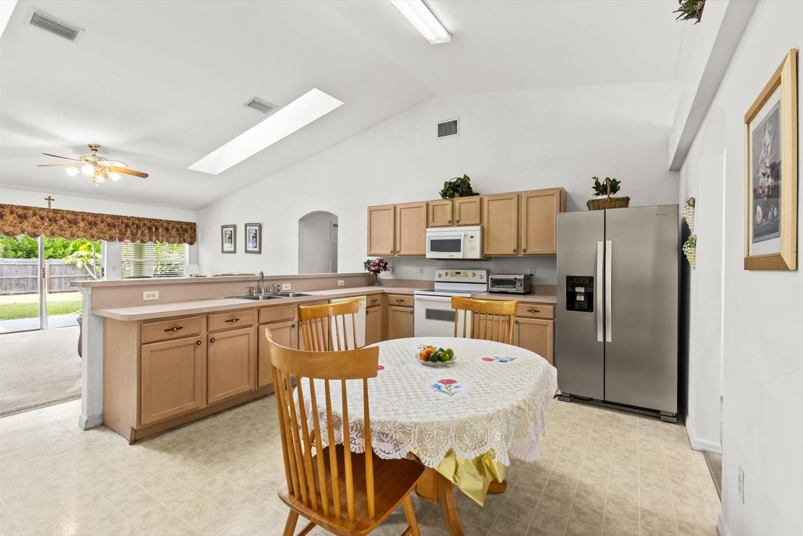 2823 SE Pace