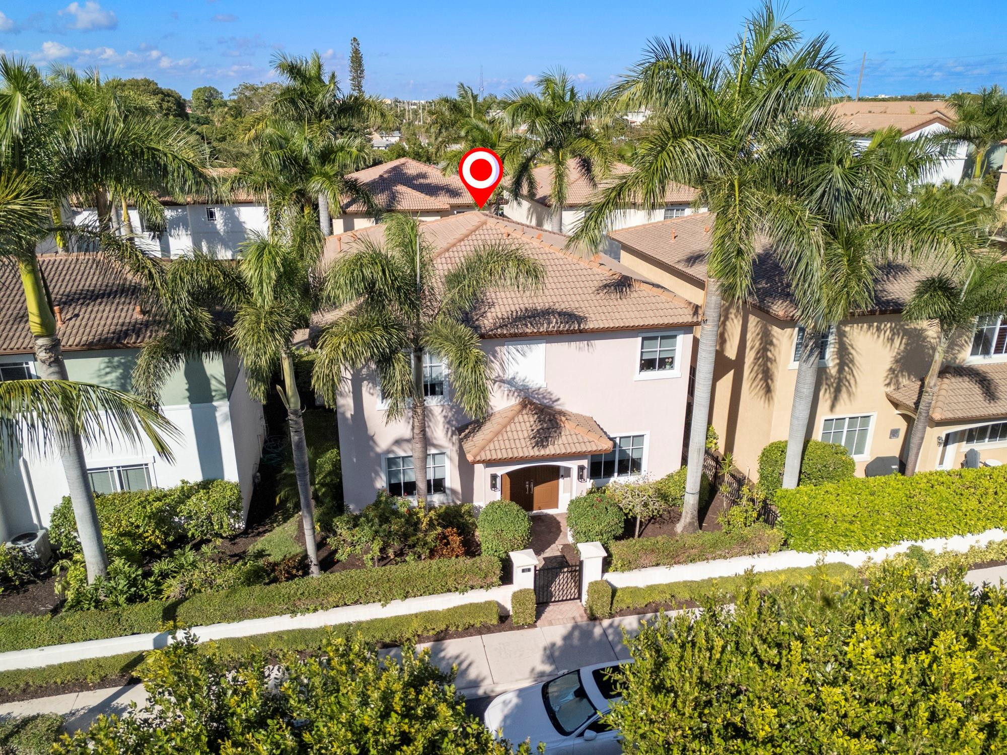 112 NW Gardener St