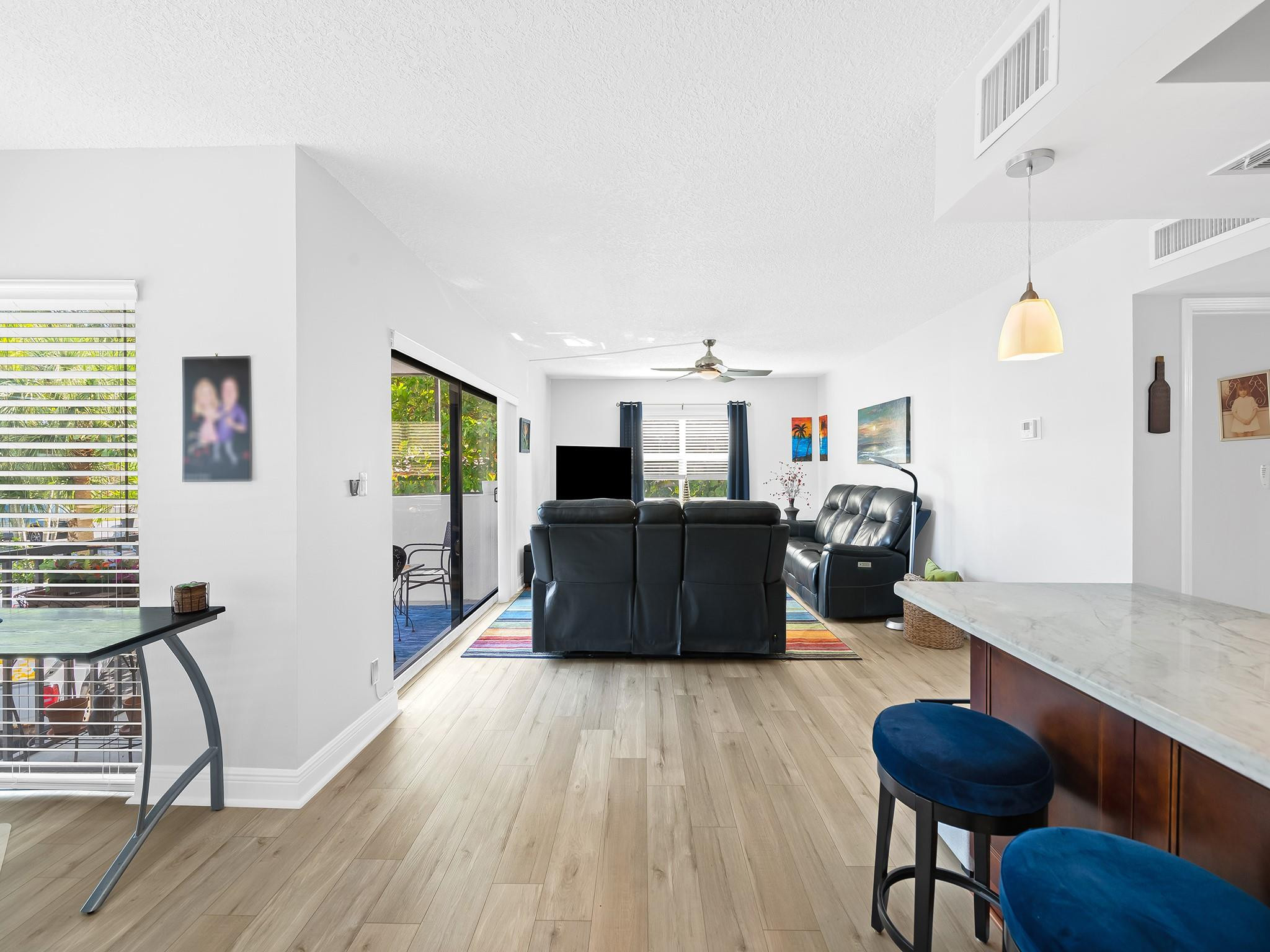 1839 Middle River Drive 105