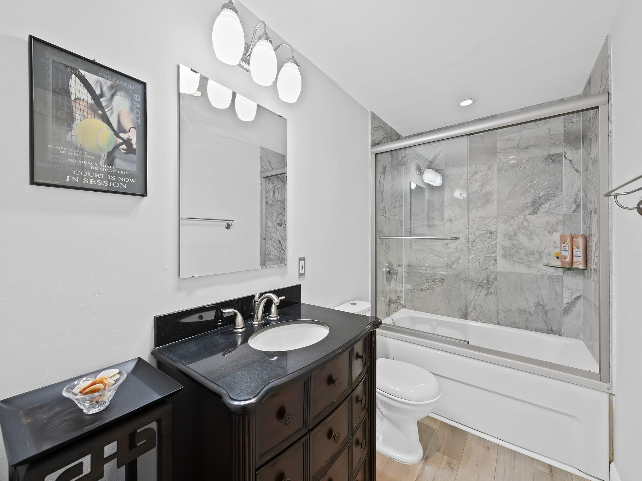 1839 Middle River Drive 105