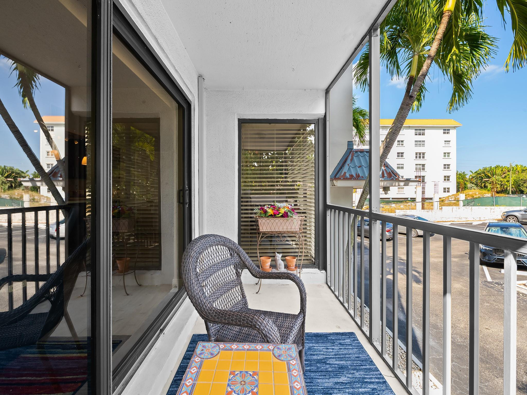 1839 Middle River Drive 105