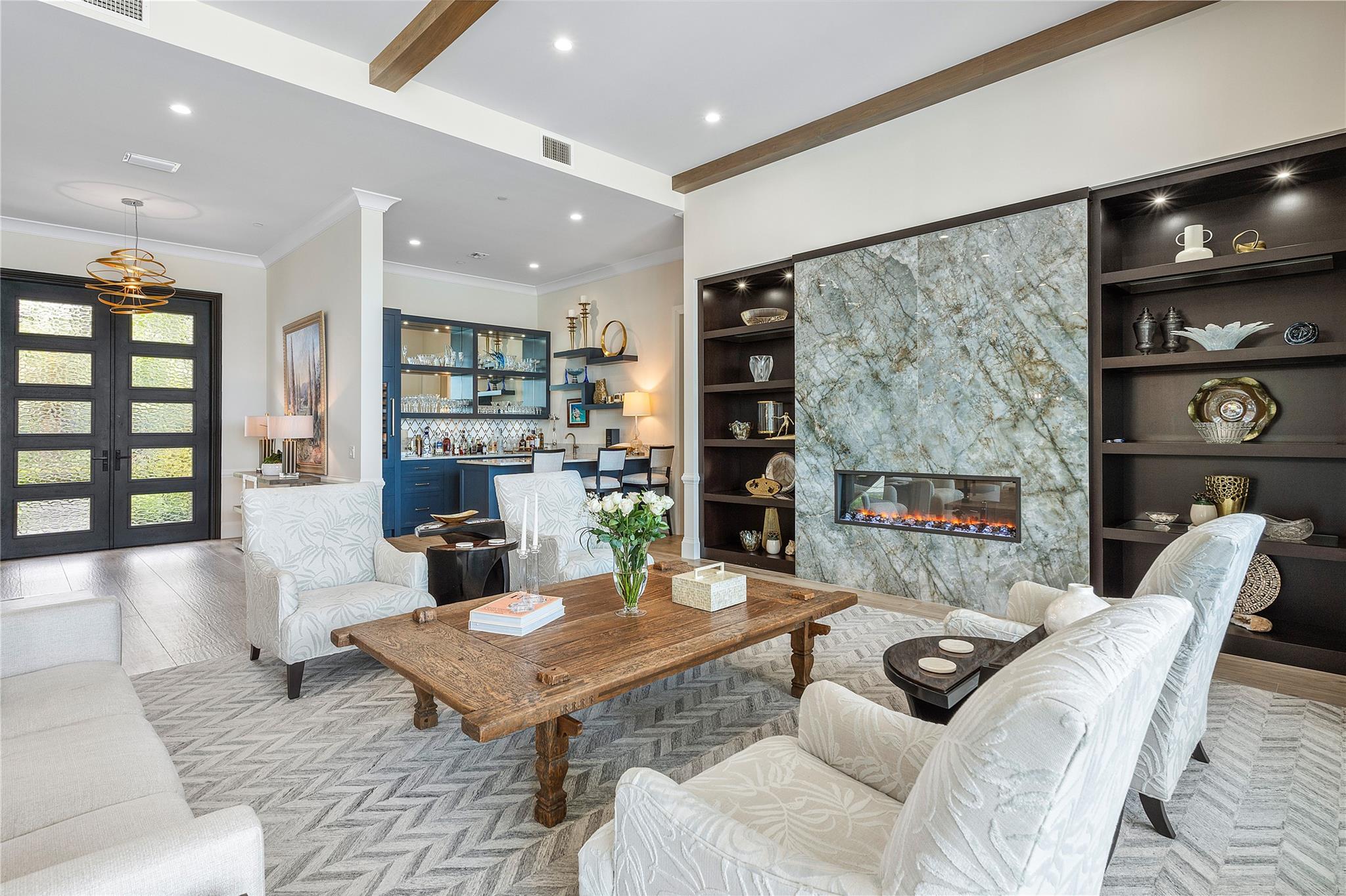 2842 SW Rivers End Way