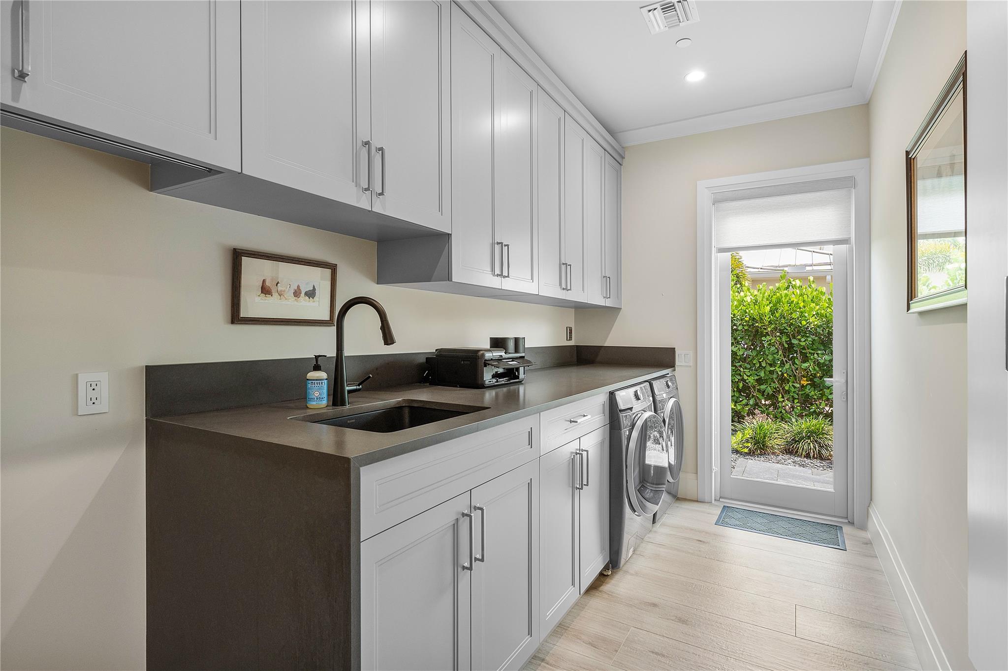 2842 SW Rivers End Way