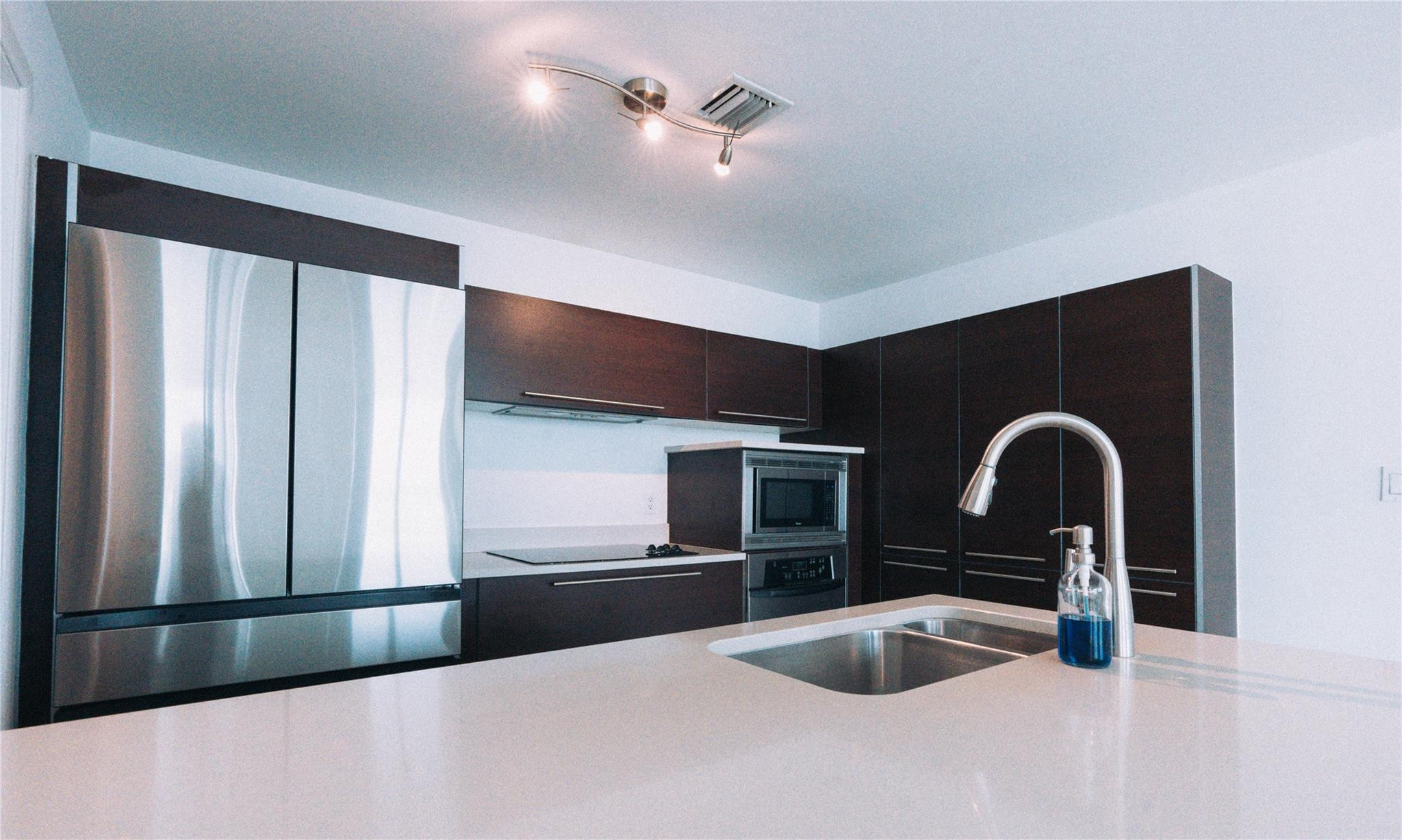 1900 N Bayshore Dr 2312