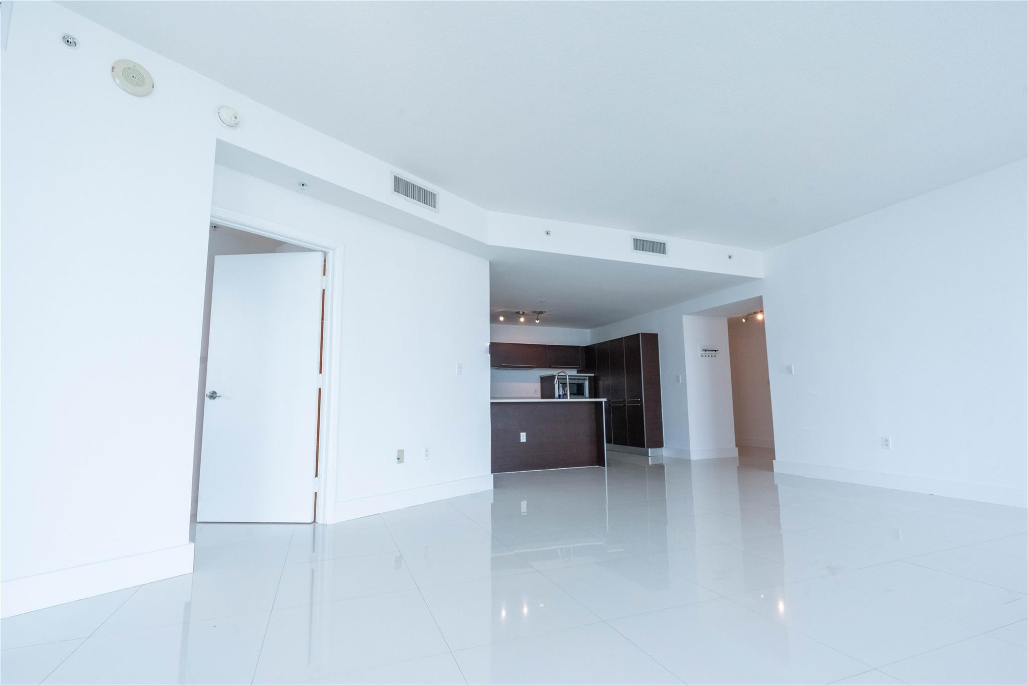 1900 N Bayshore Dr 2312