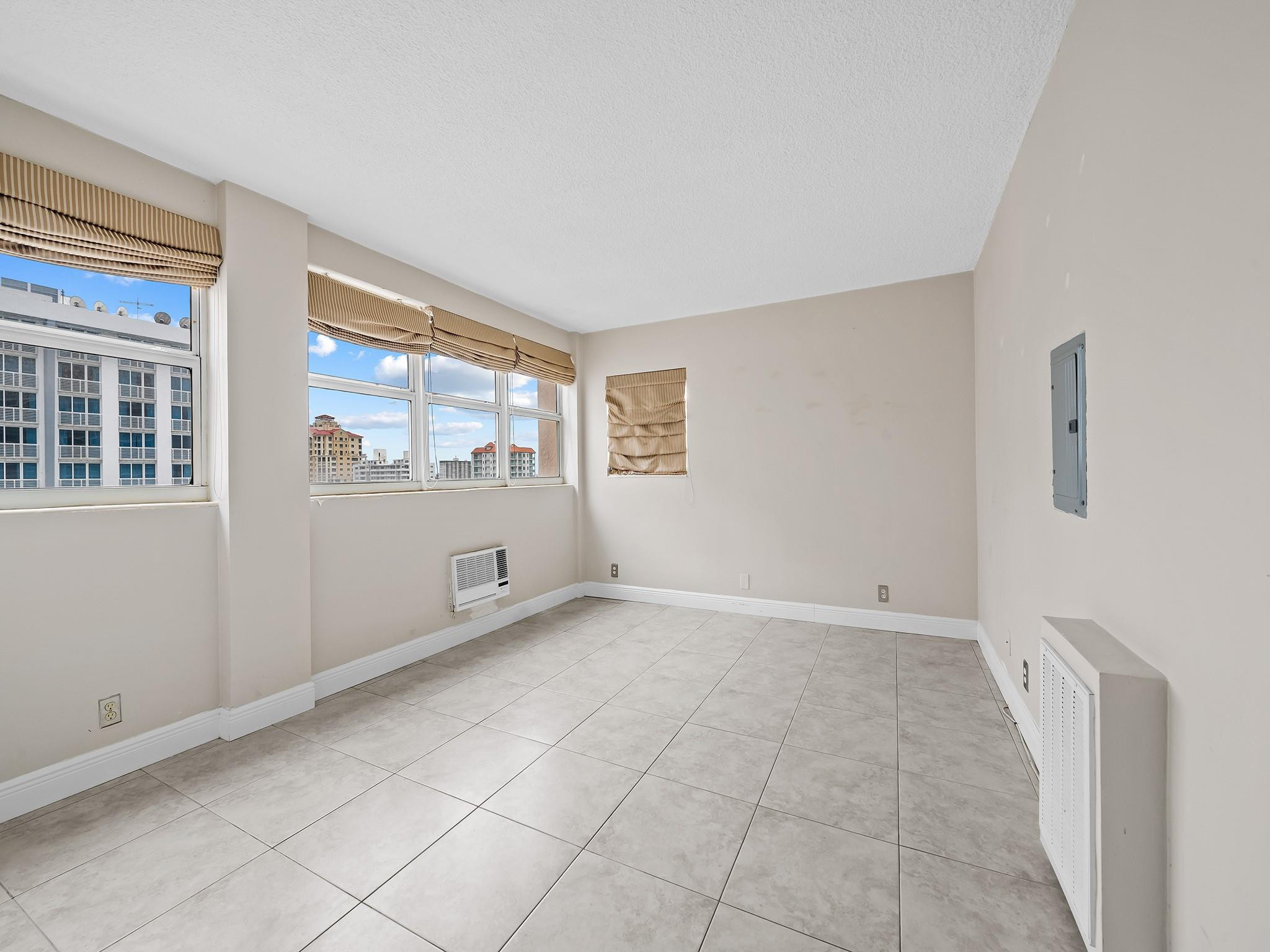 345 N Fort Lauderdale Beach Boulevard Unit: 801