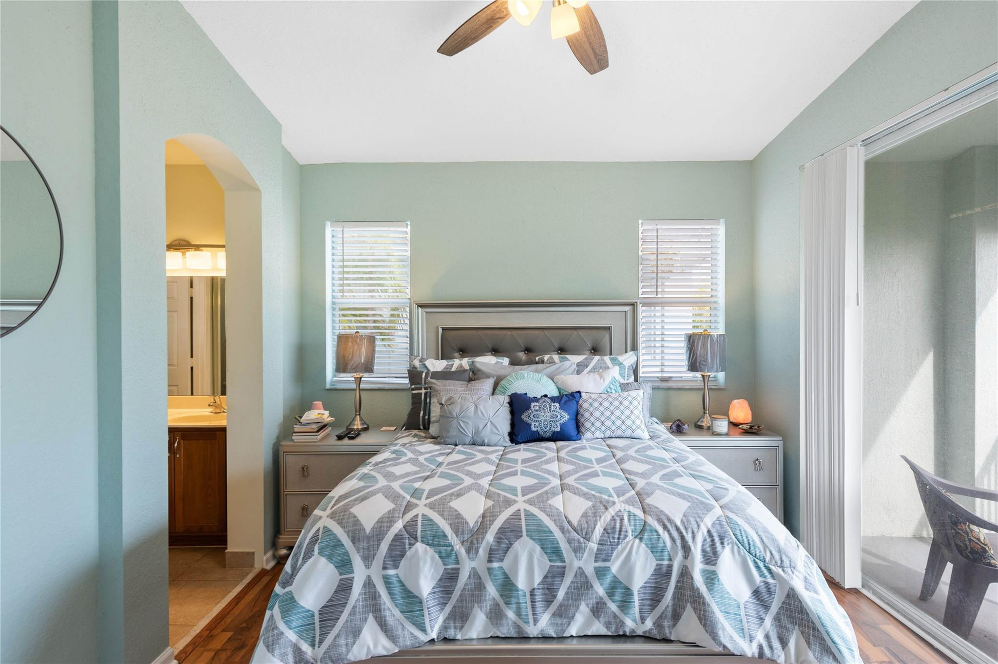 3067 Laurel Ridge Circle
