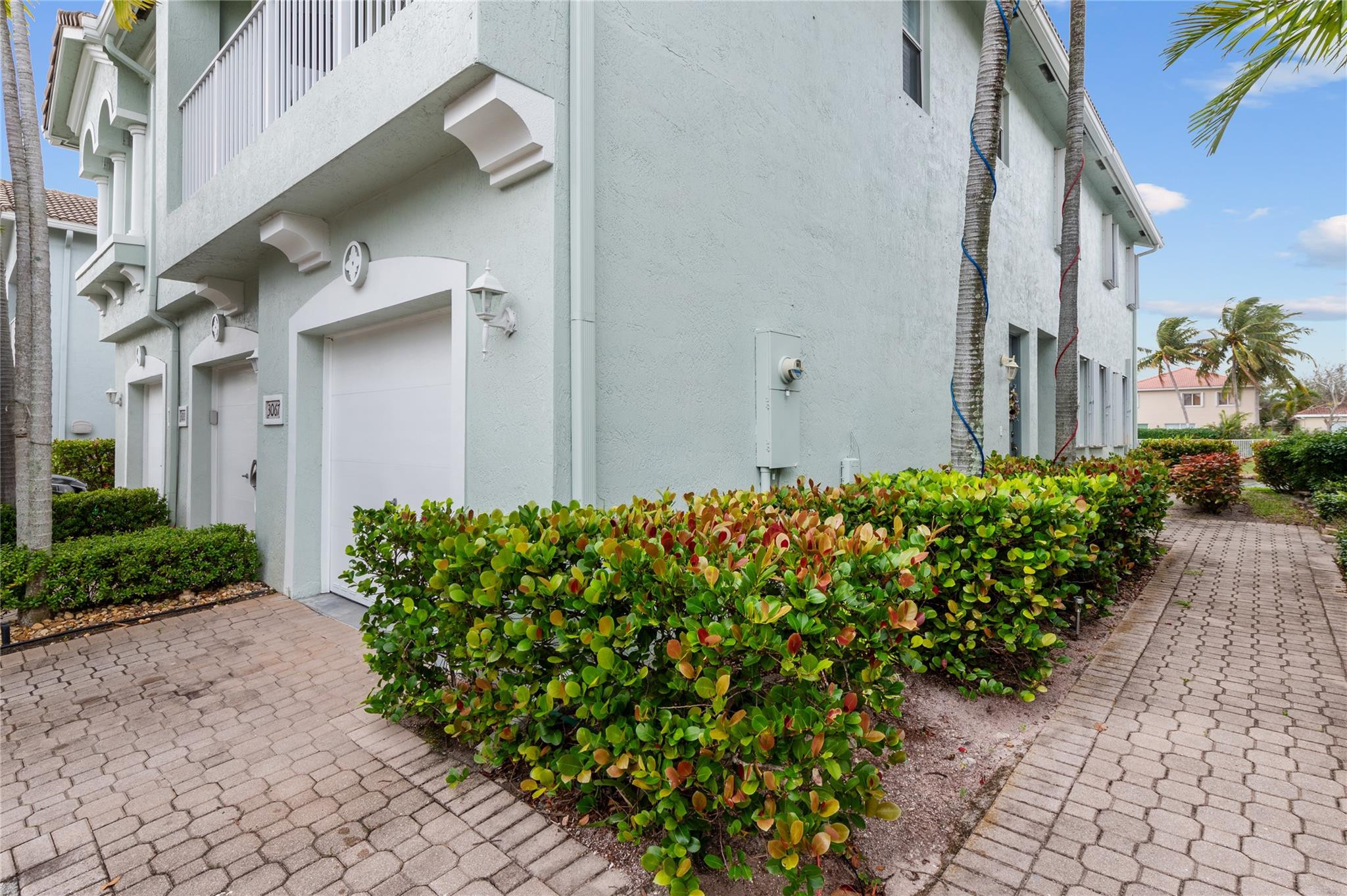3067 Laurel Ridge Circle