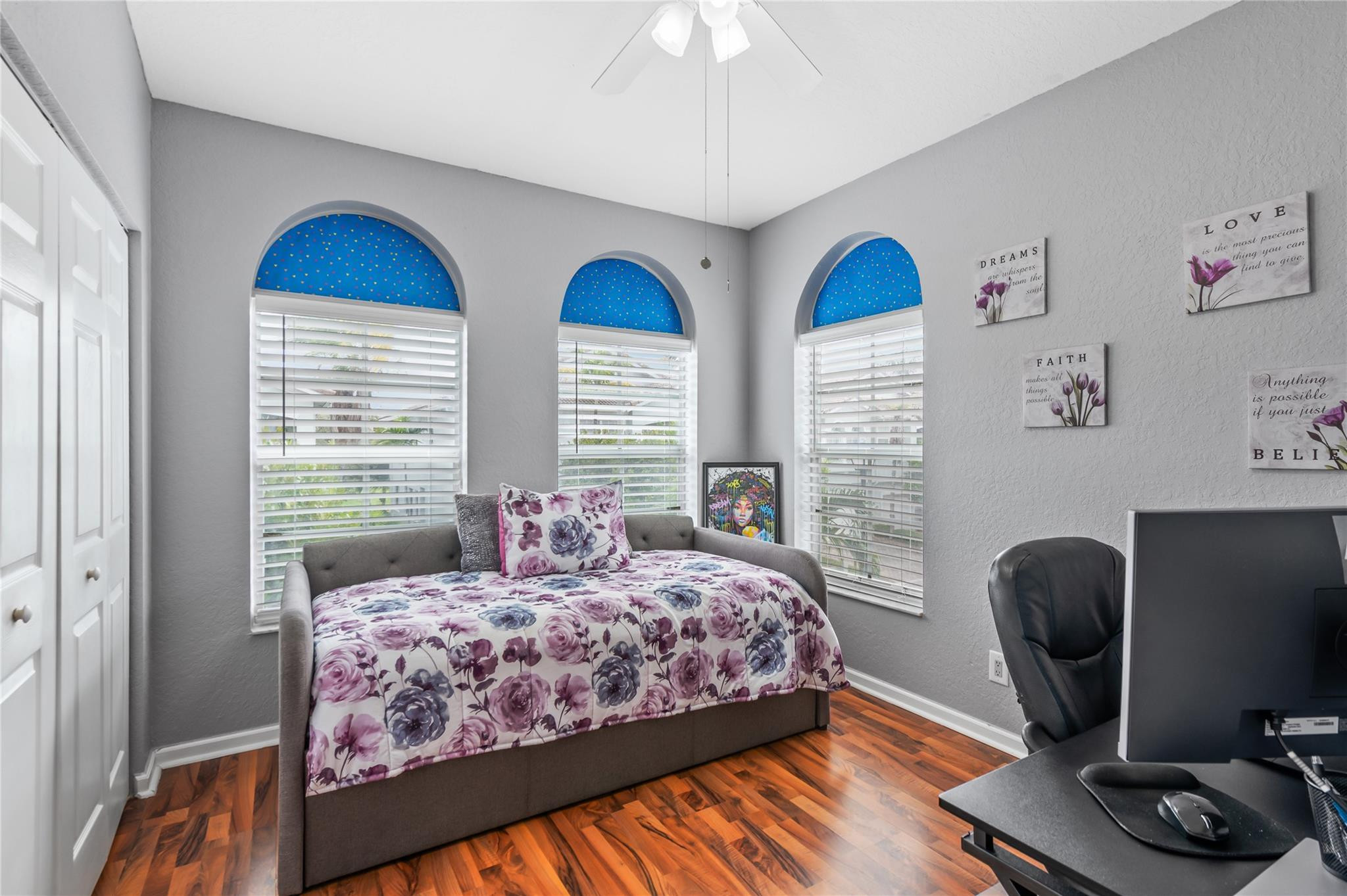 3067 Laurel Ridge Circle