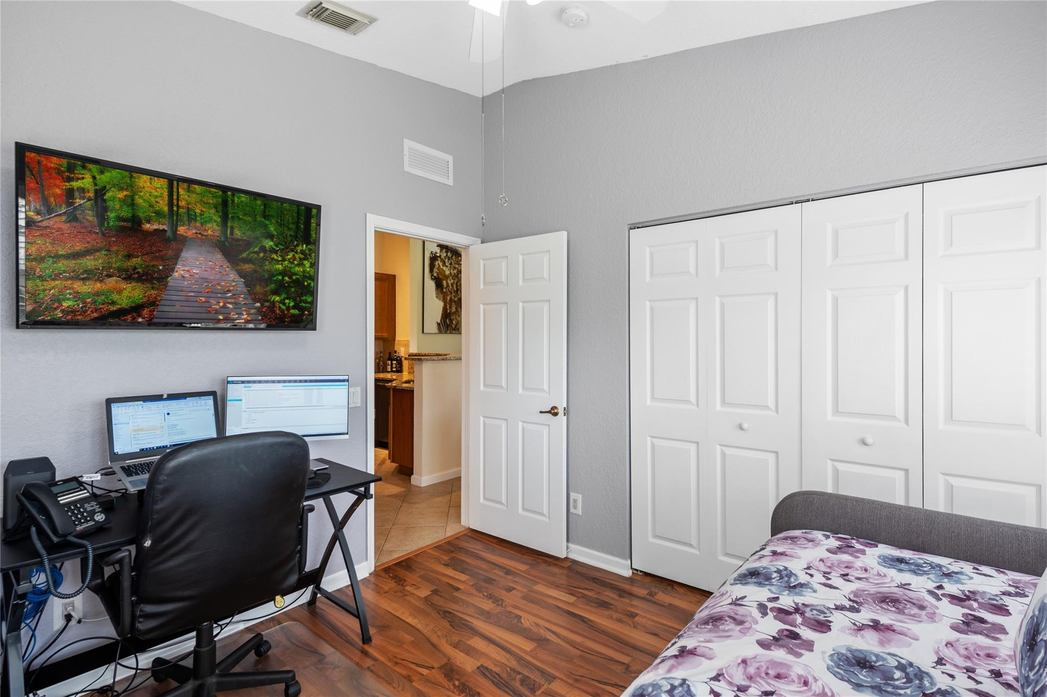 3067 Laurel Ridge Circle