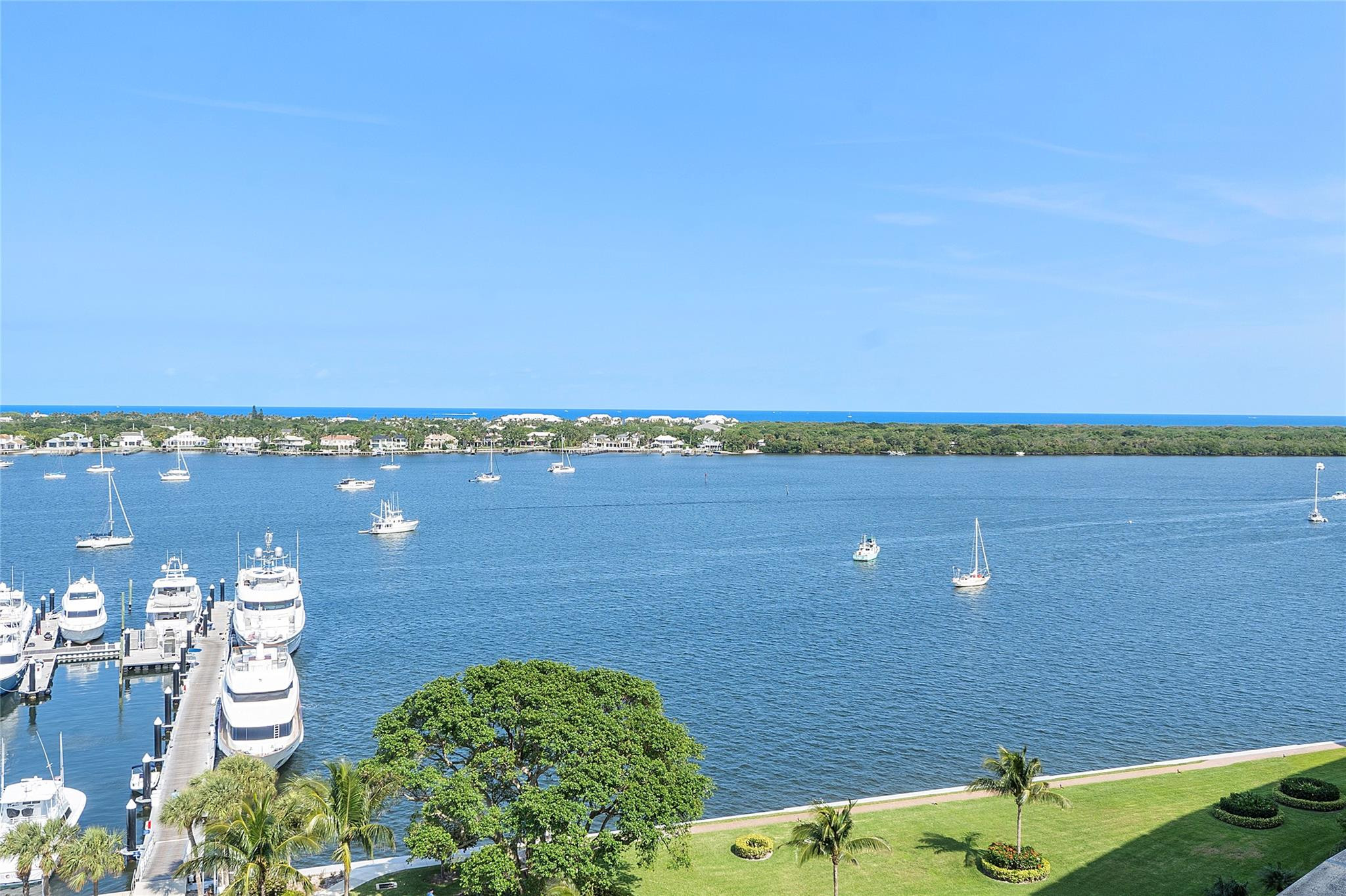 136 Lakeshore Drive T10