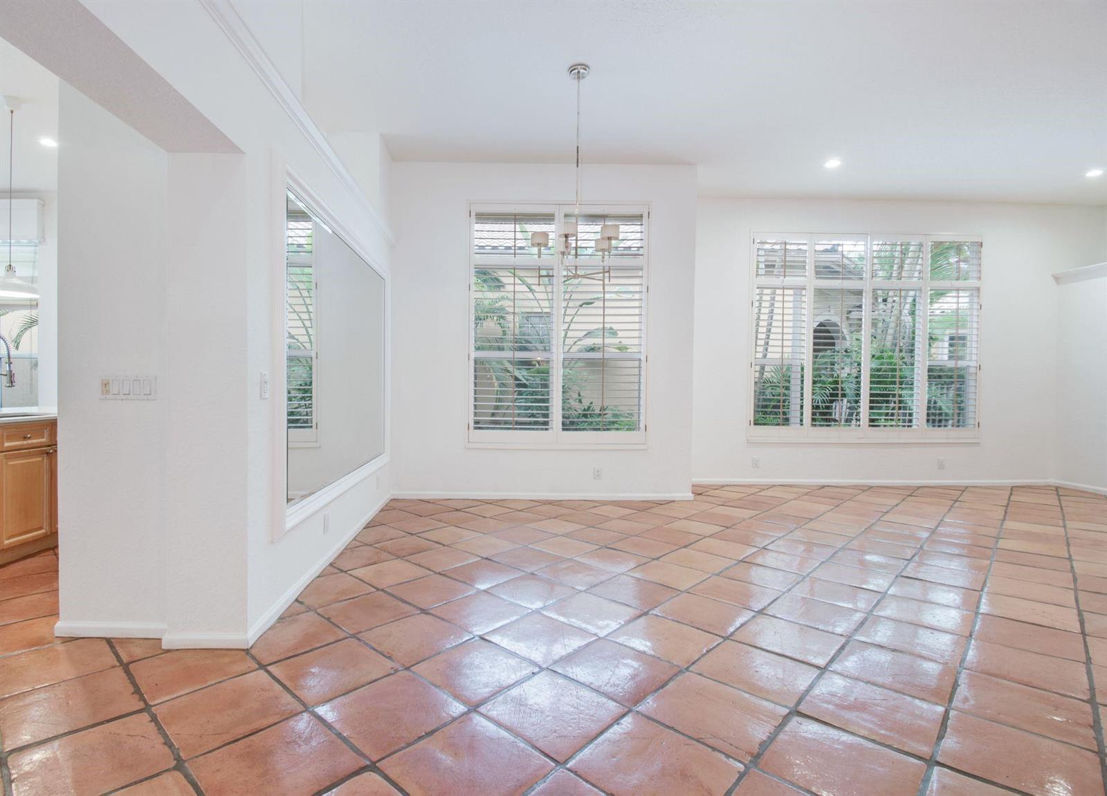 2466 Bay Isle Court # 2466