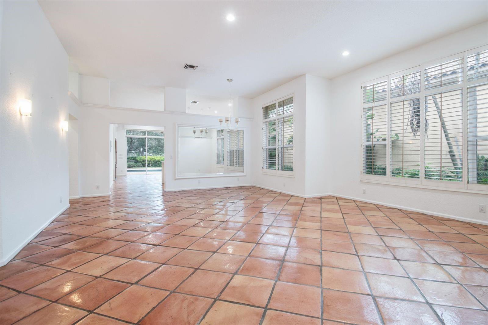 2466 Bay Isle Court # 2466