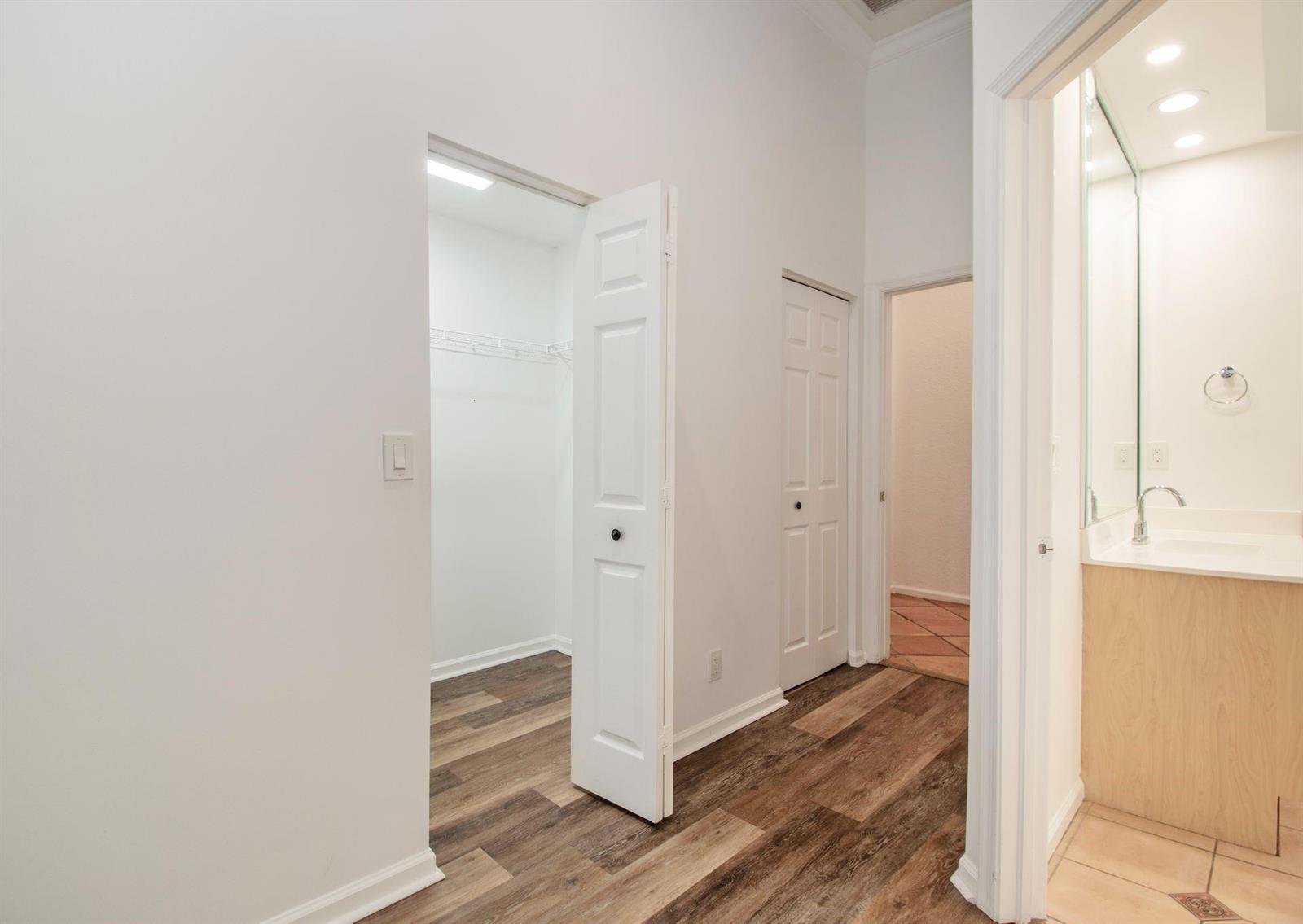 2466 Bay Isle Court # 2466