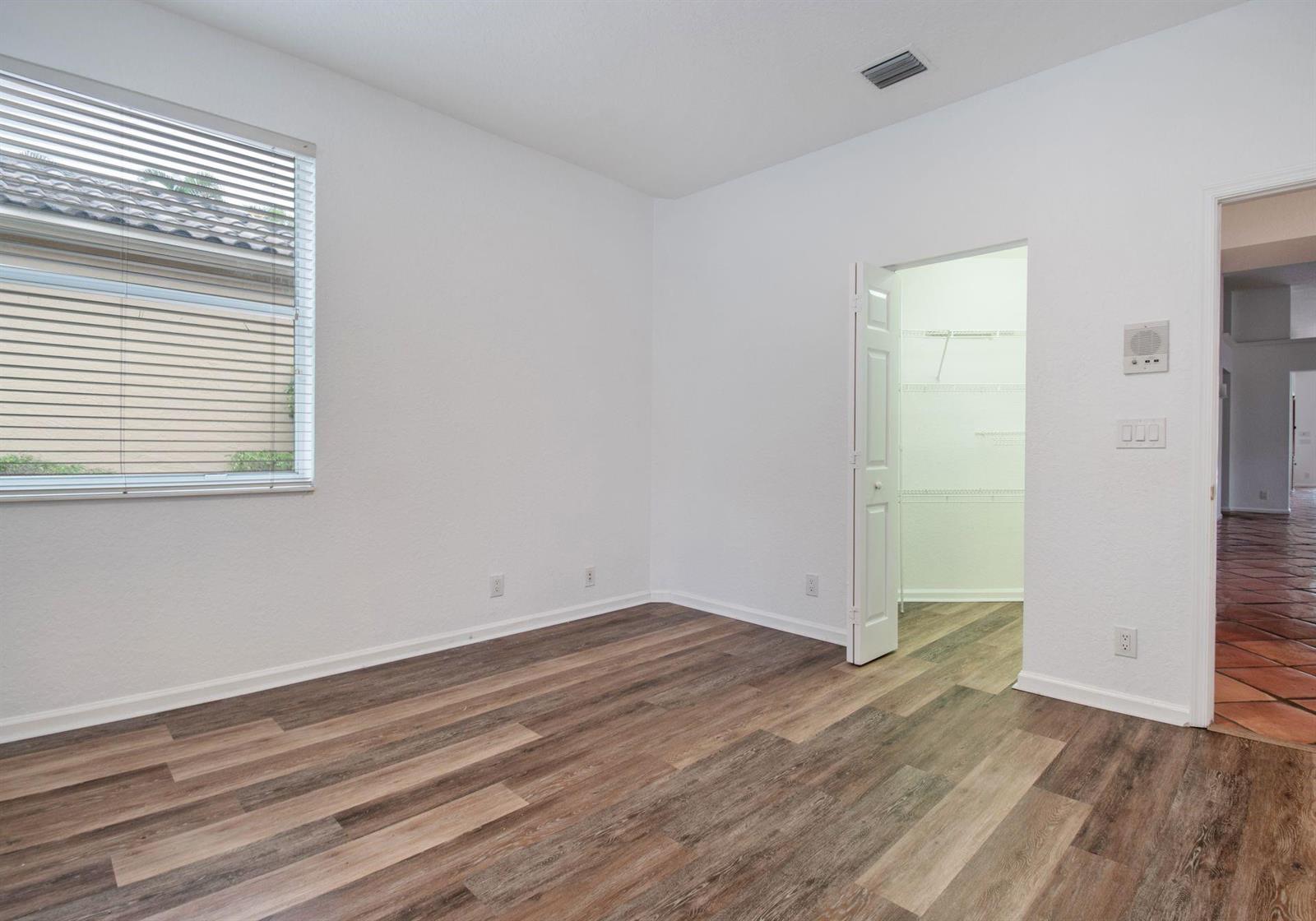 2466 Bay Isle Court # 2466