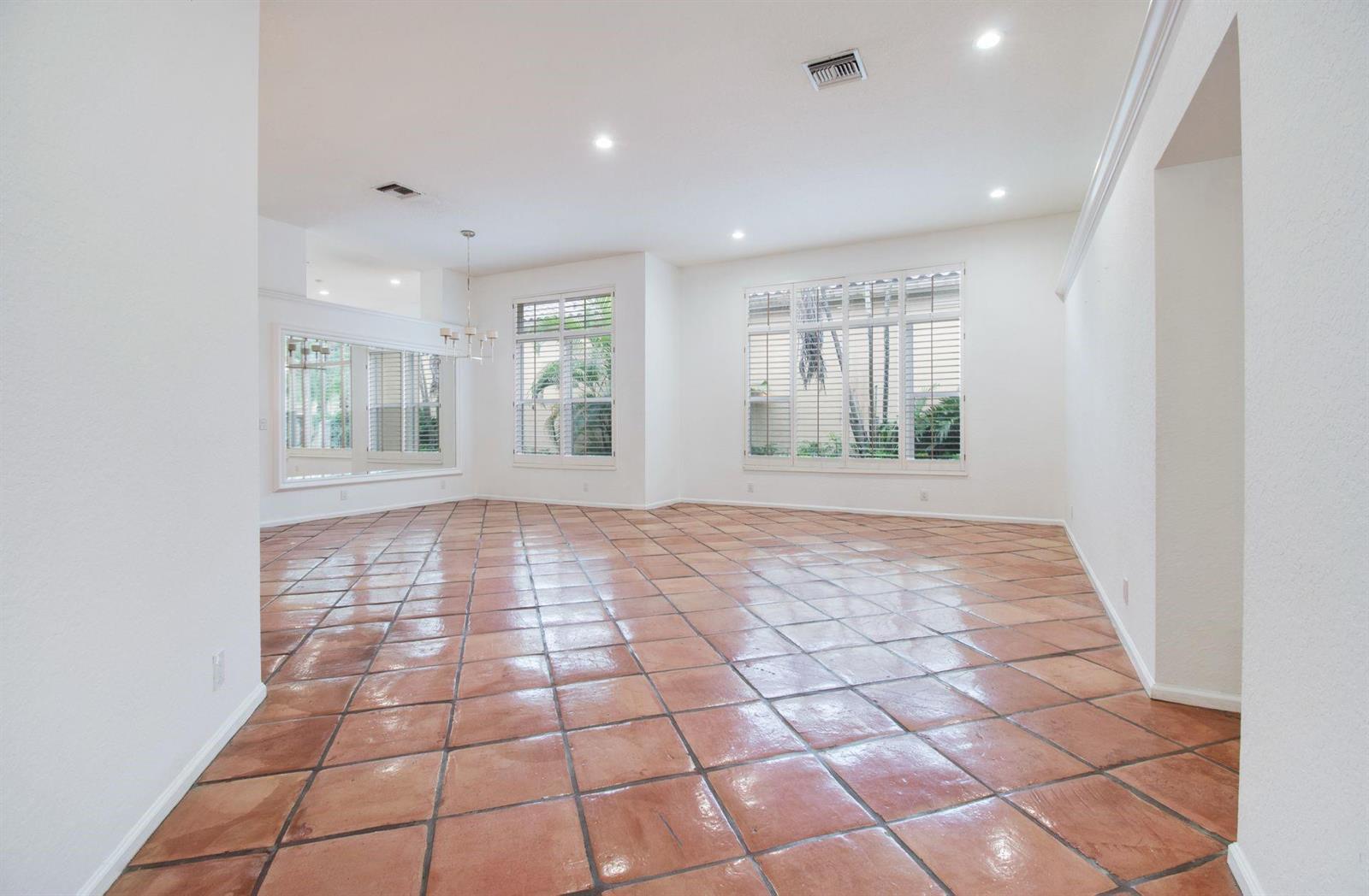 2466 Bay Isle Court # 2466