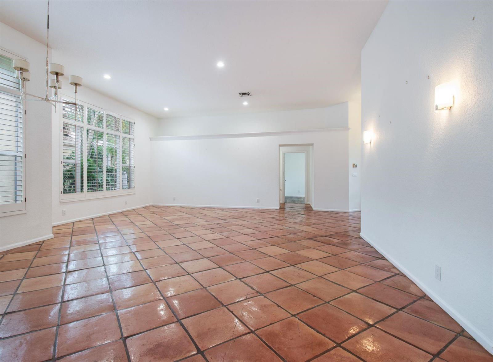 2466 Bay Isle Court # 2466