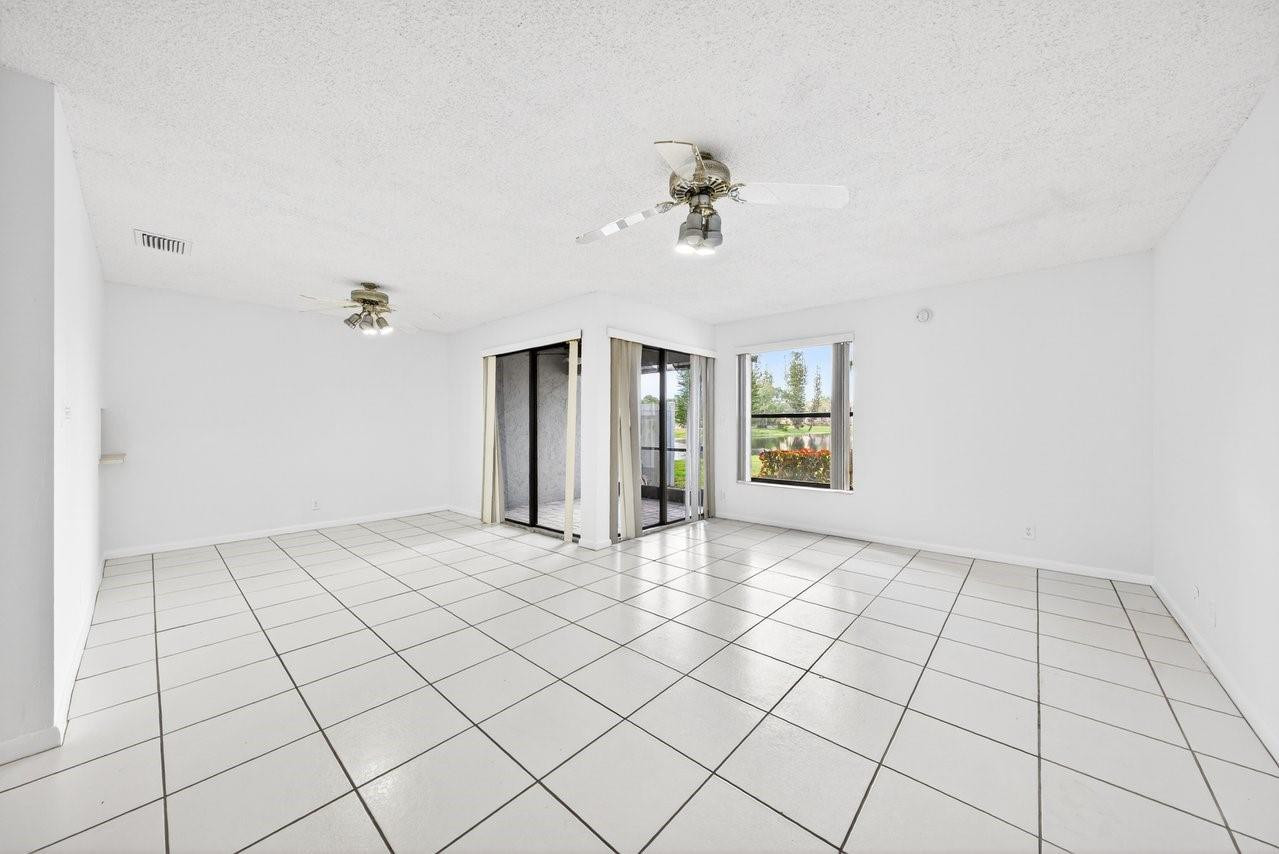 2643 NW 42nd Avenue, Coconut Creek