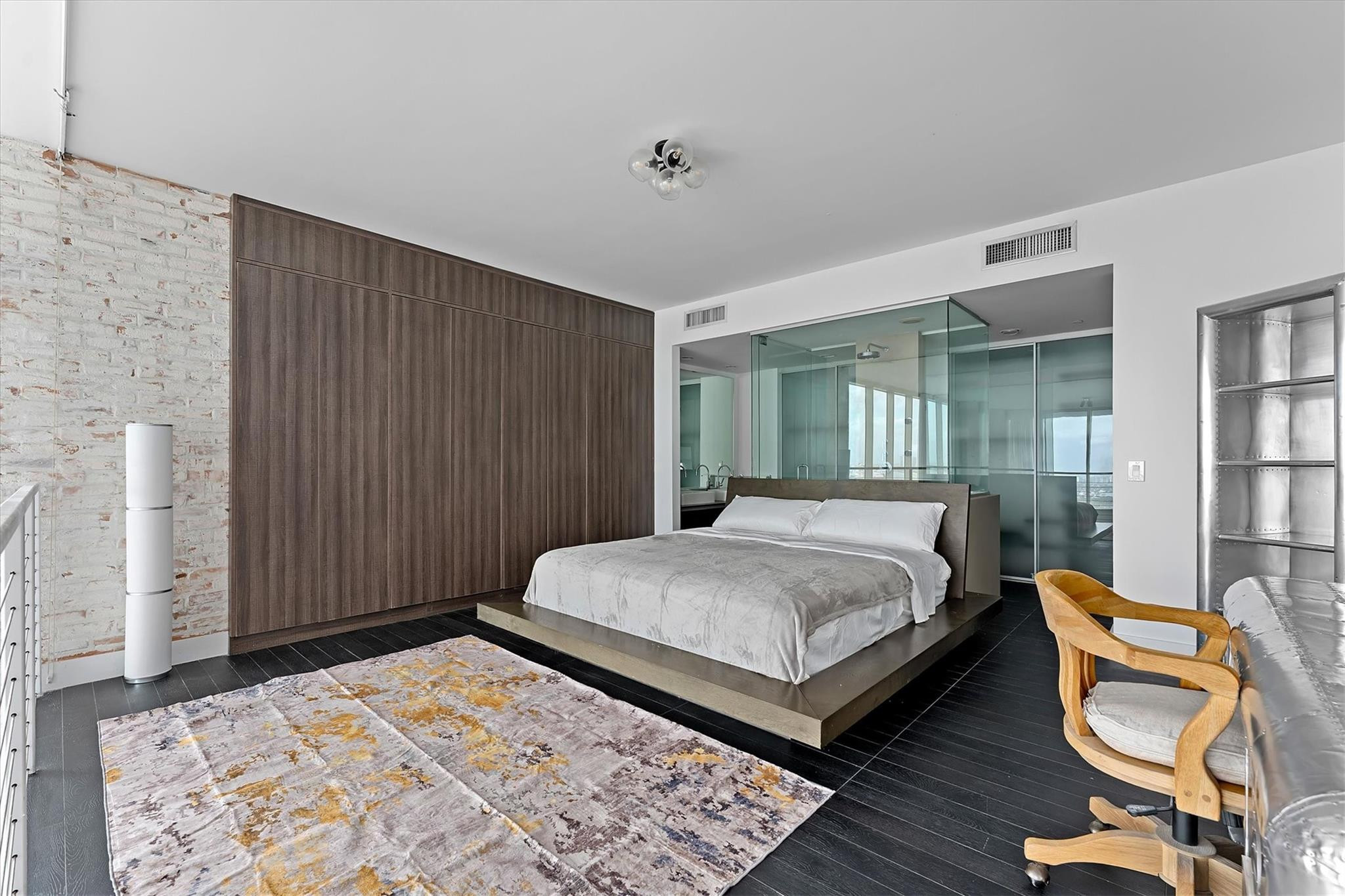 1040 Biscayne Boulevard 2101