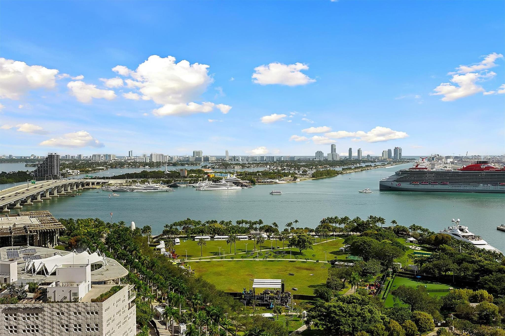 1040 Biscayne Boulevard 2101