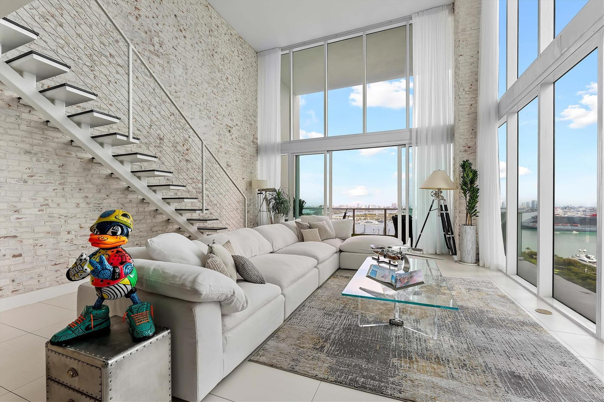 1040 Biscayne Boulevard 2101