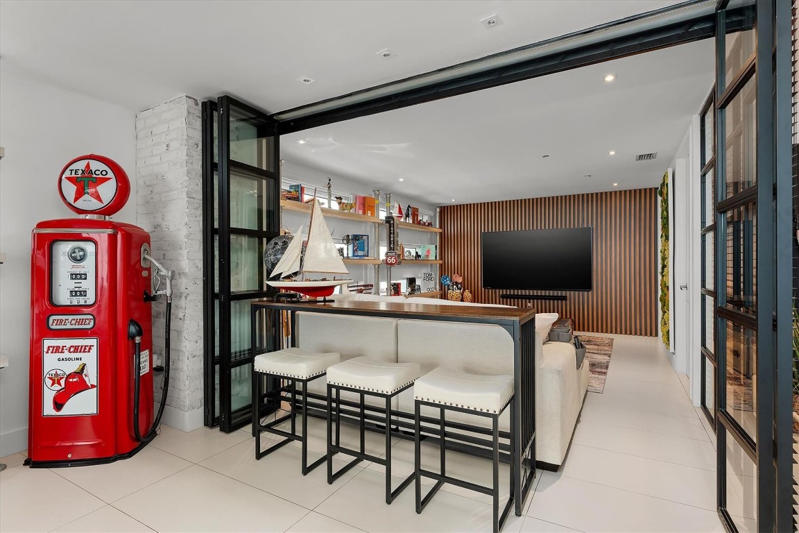 1040 Biscayne Boulevard 2101