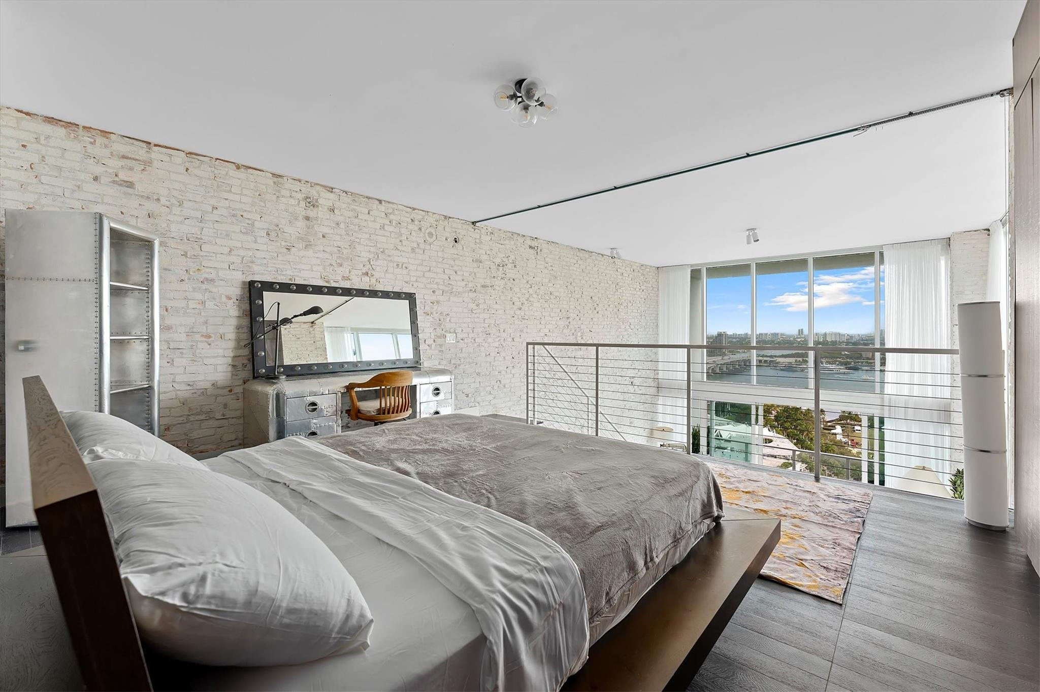 1040 Biscayne Boulevard 2101