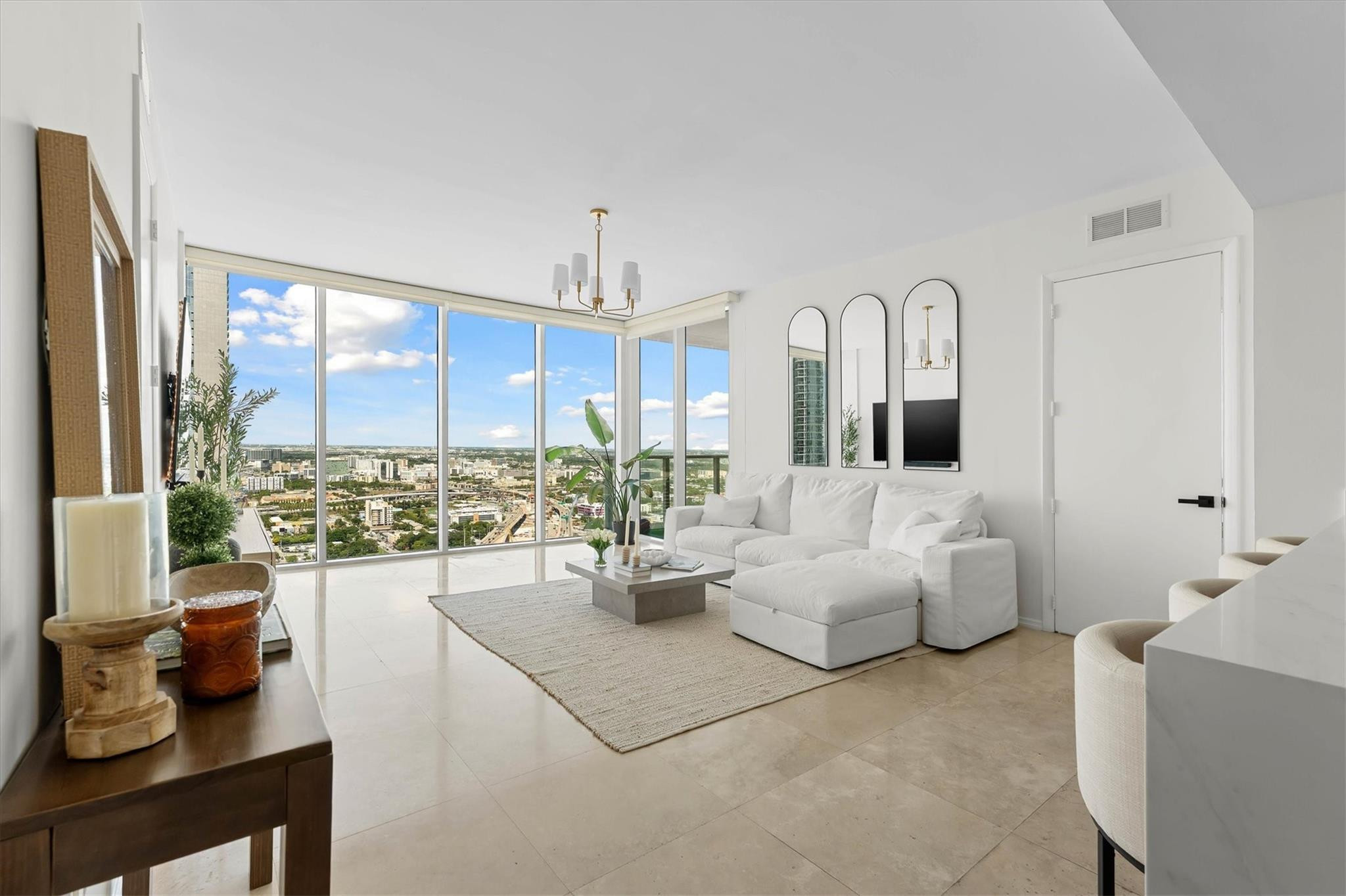 1040 Biscayne Boulevard 3906