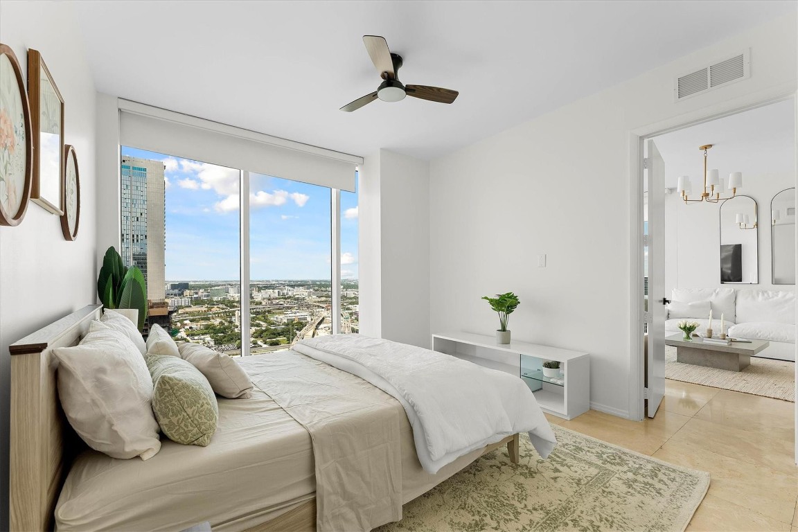 1040 Biscayne Boulevard 3906