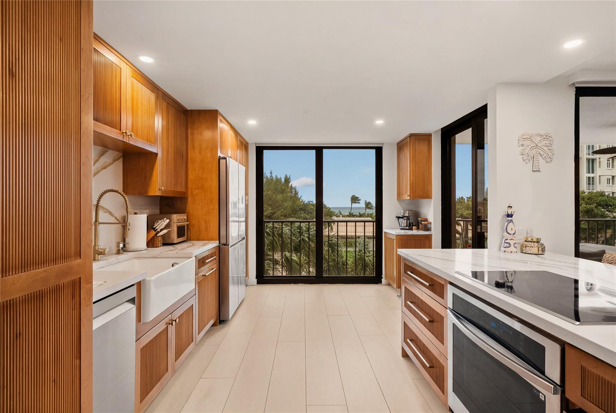 1905 N Ocean Boulevard 3D