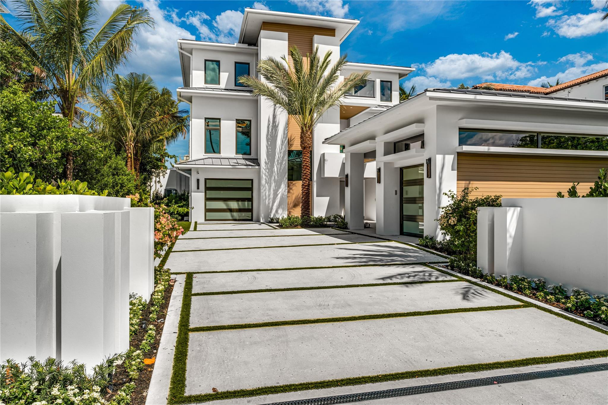 6107 N Ocean Boulevard