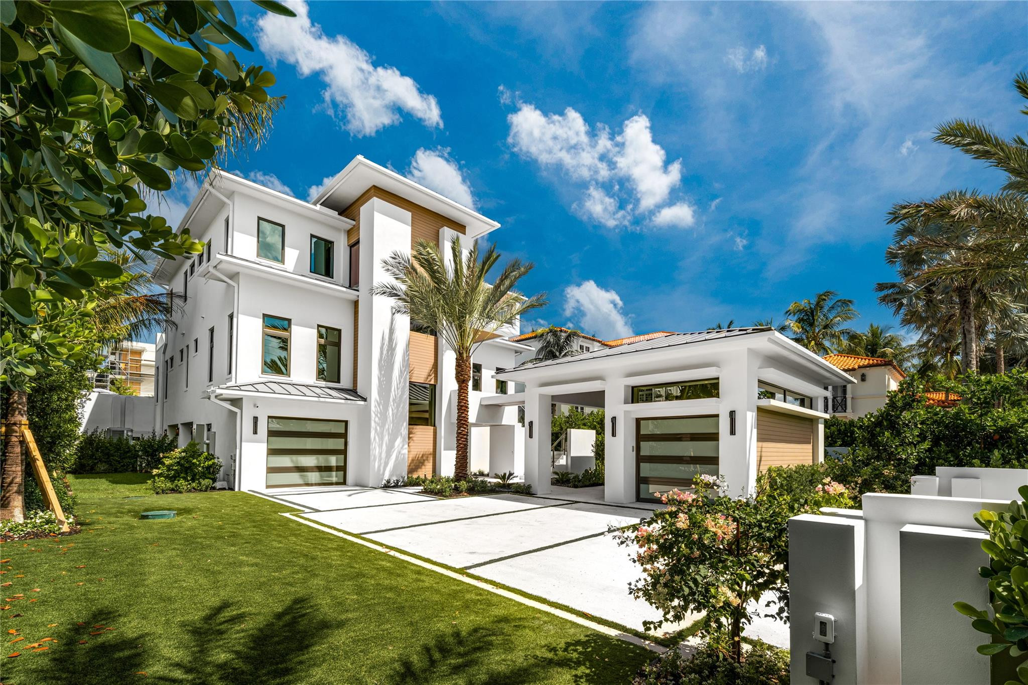 6107 N Ocean Boulevard