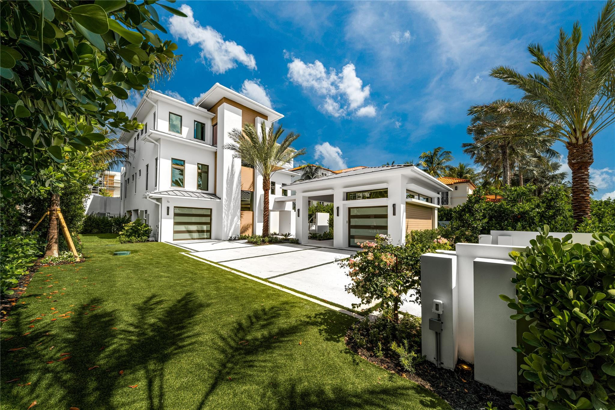 6107 N Ocean Boulevard
