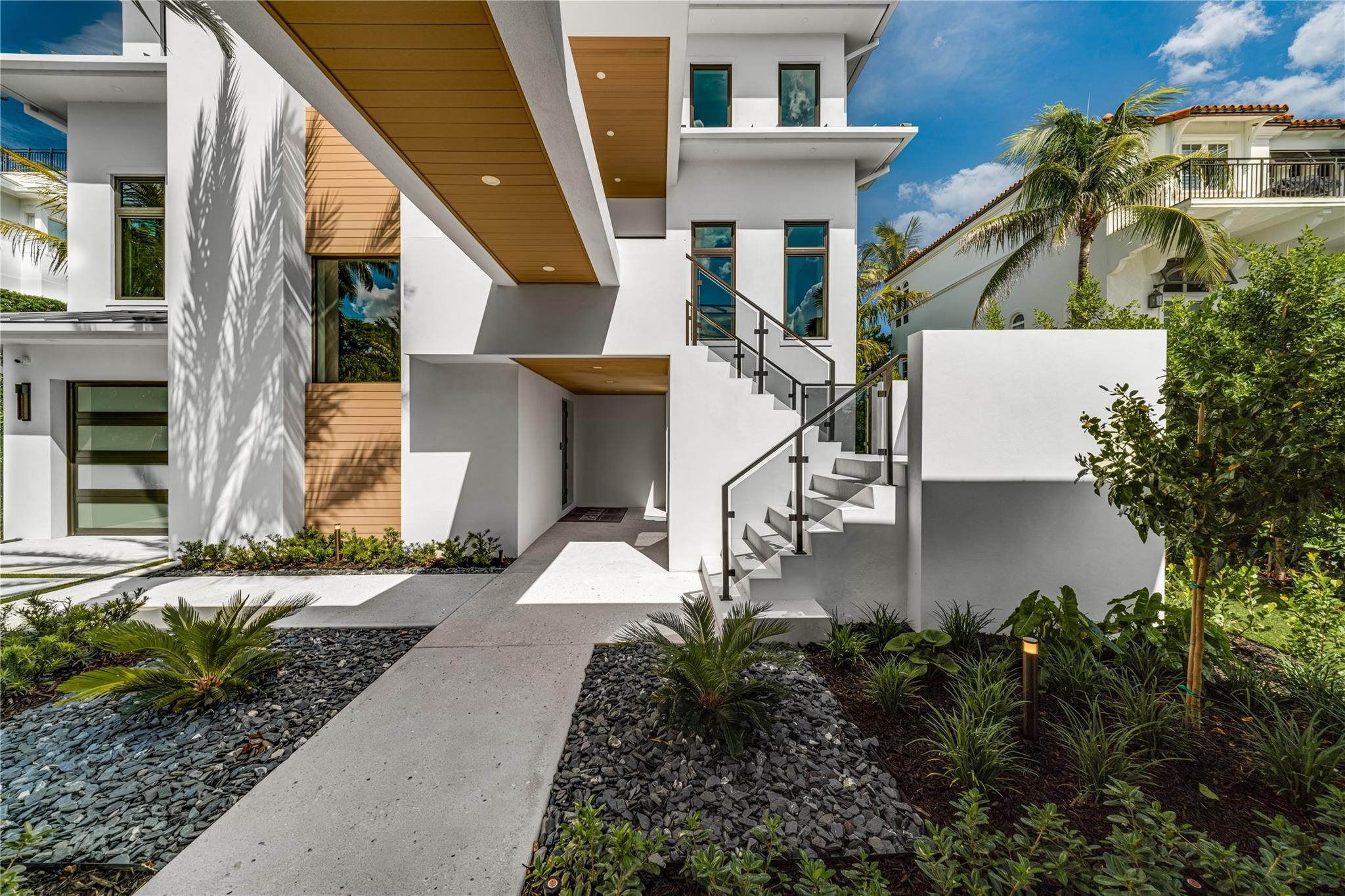 6107 N Ocean Boulevard
