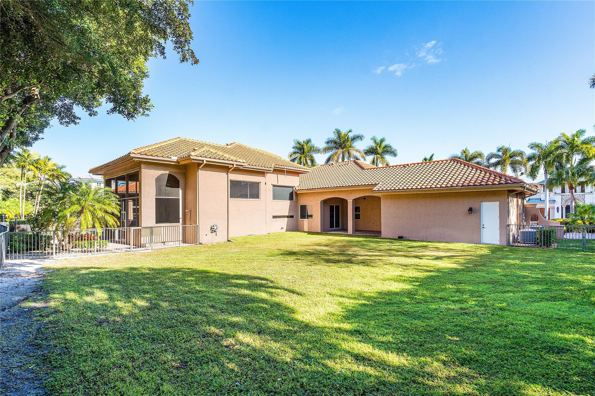 3754 Coventry Lane