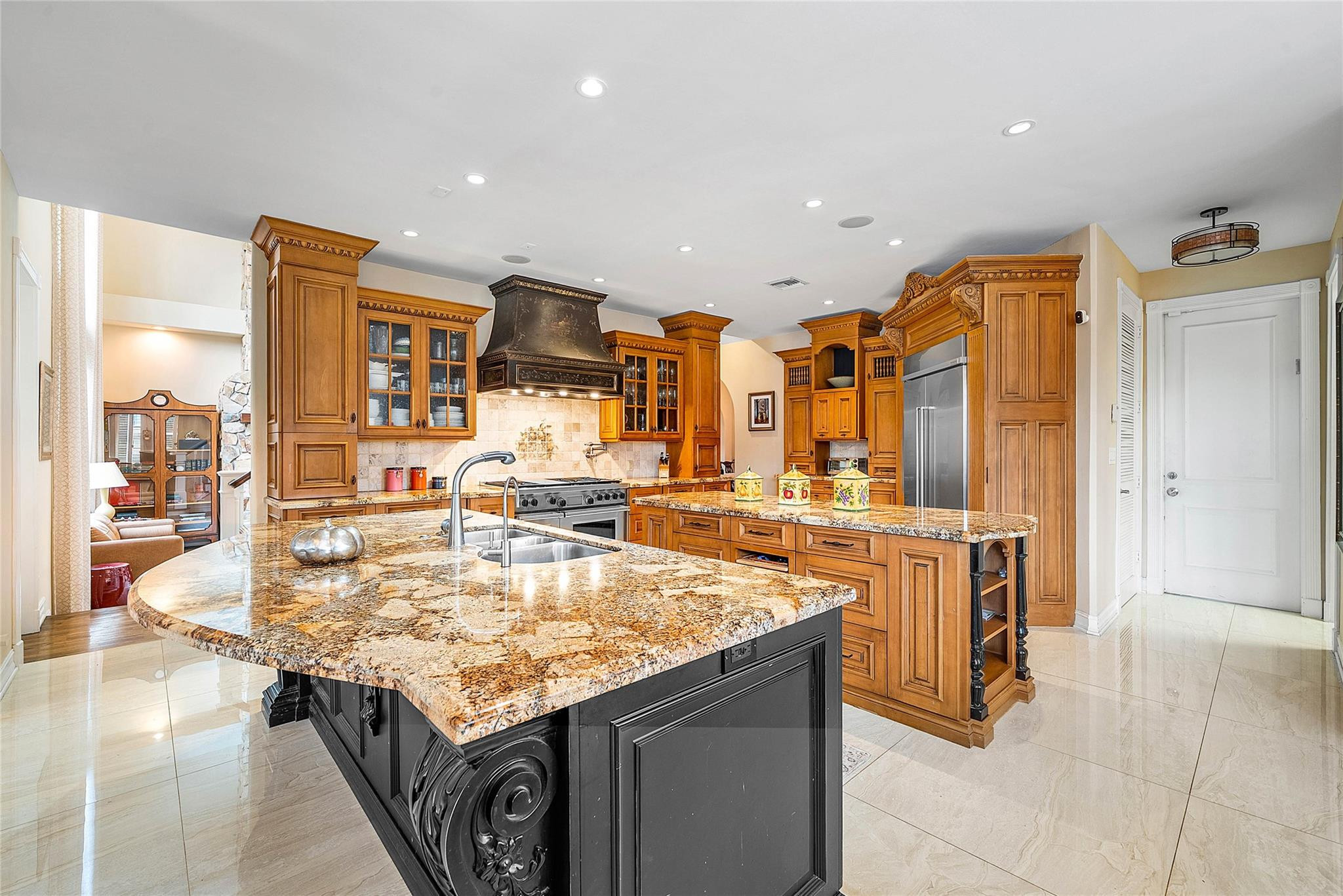 8035 Dillman Road