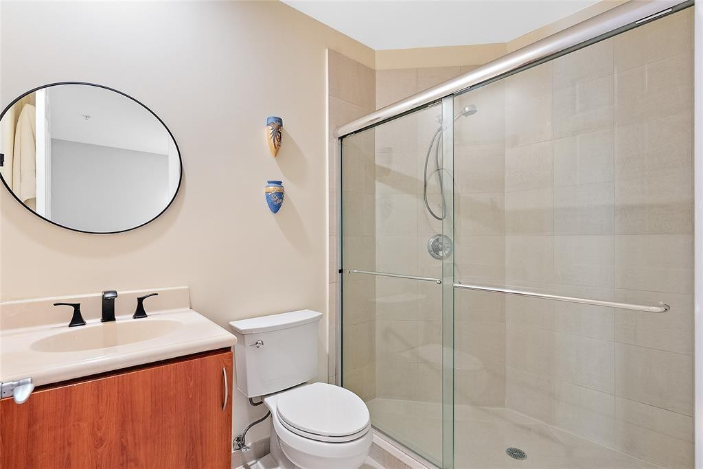 2633 NE 14th Avenue 112