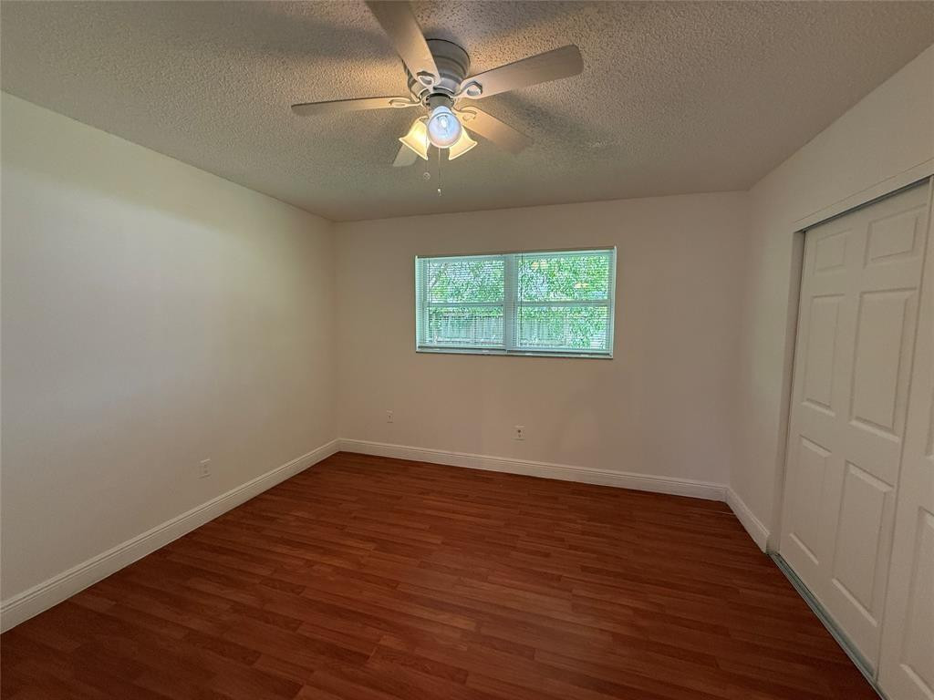810 SE 18th Street 6