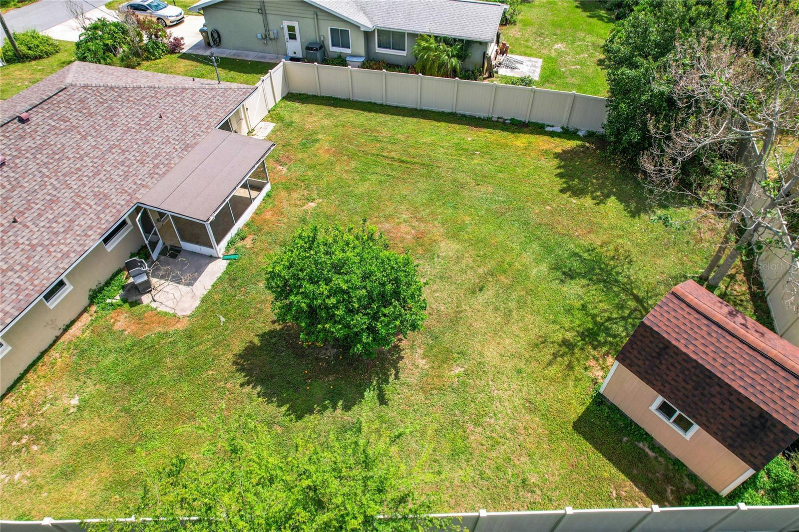 9 OAK ST