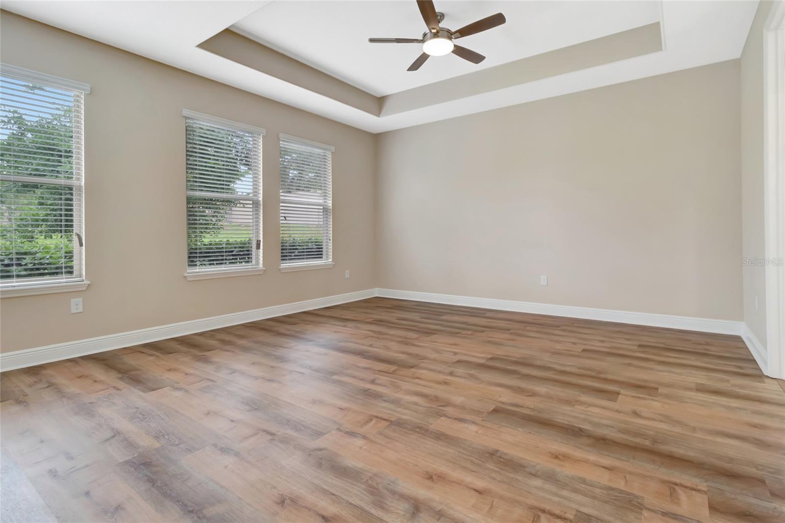 15531 WATERLEIGH COVE DR