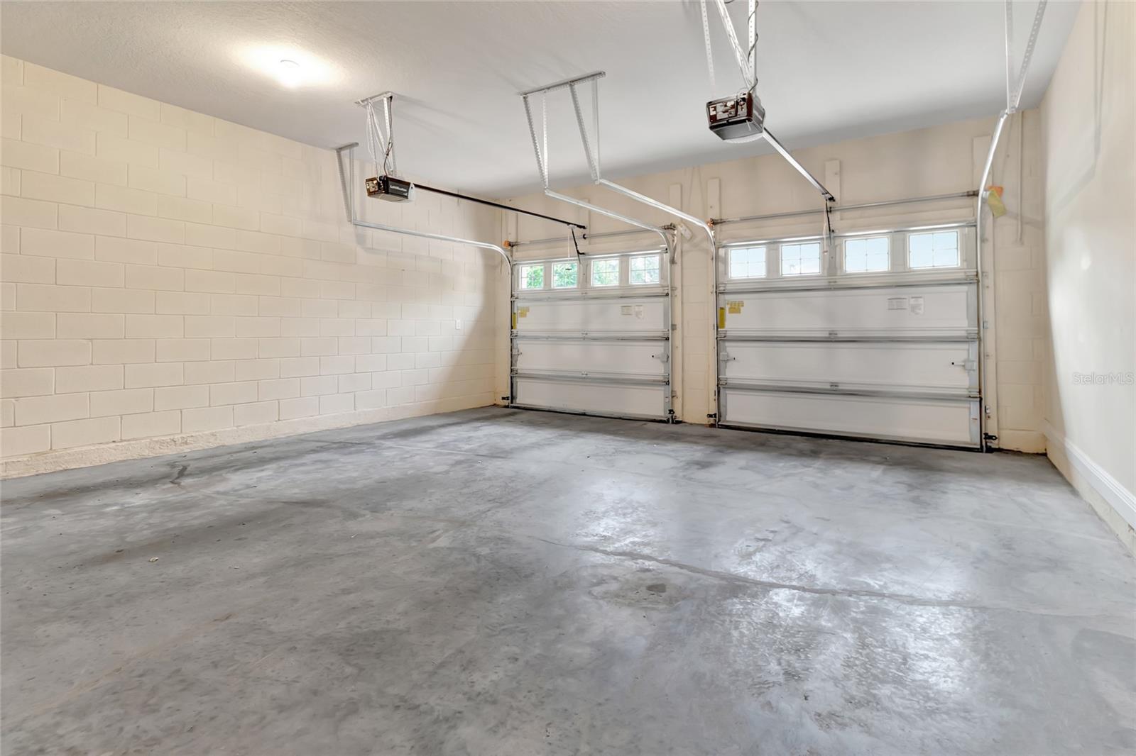 15531 WATERLEIGH COVE DR