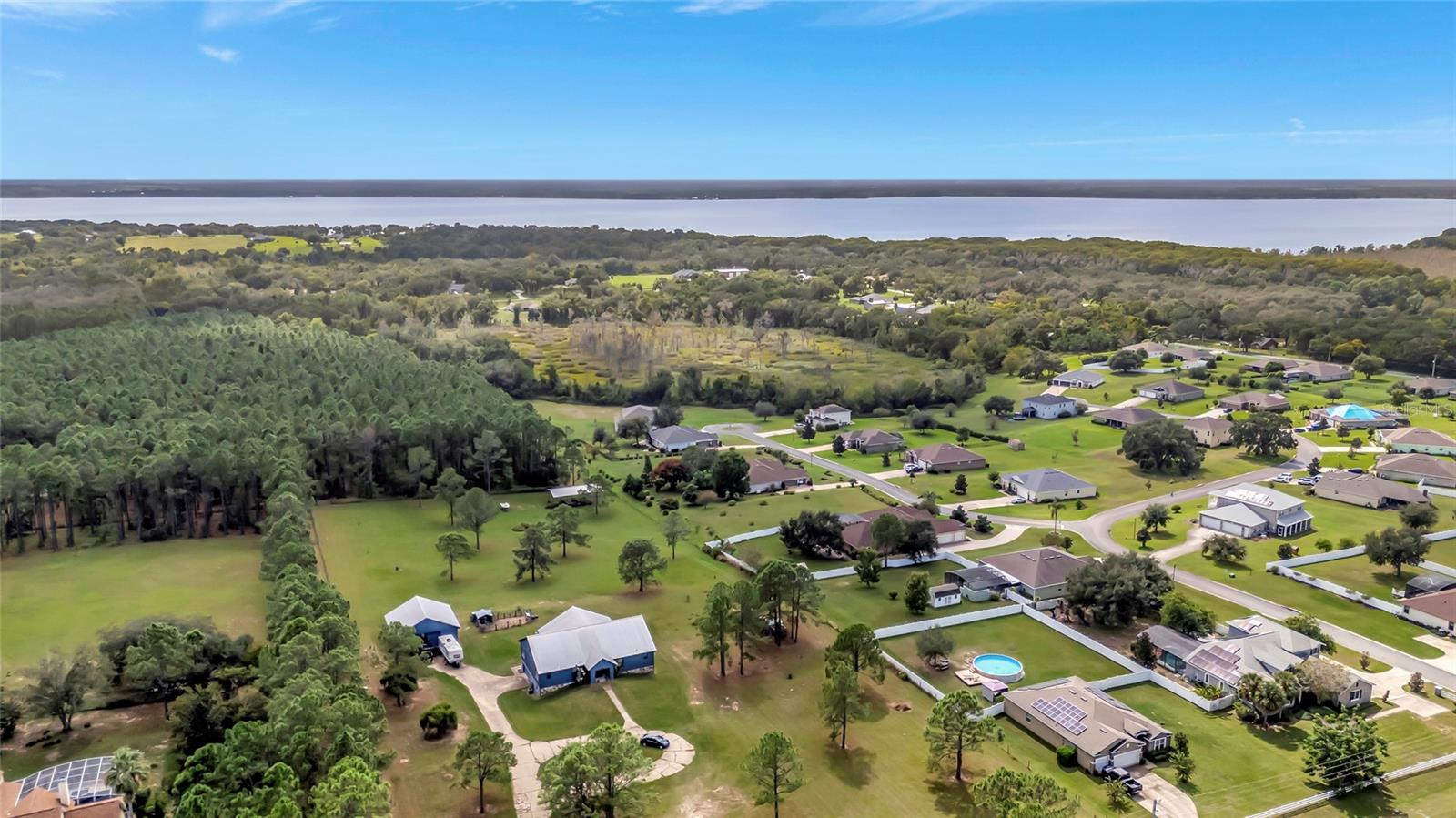 2301 ANGEL FISH LOOP