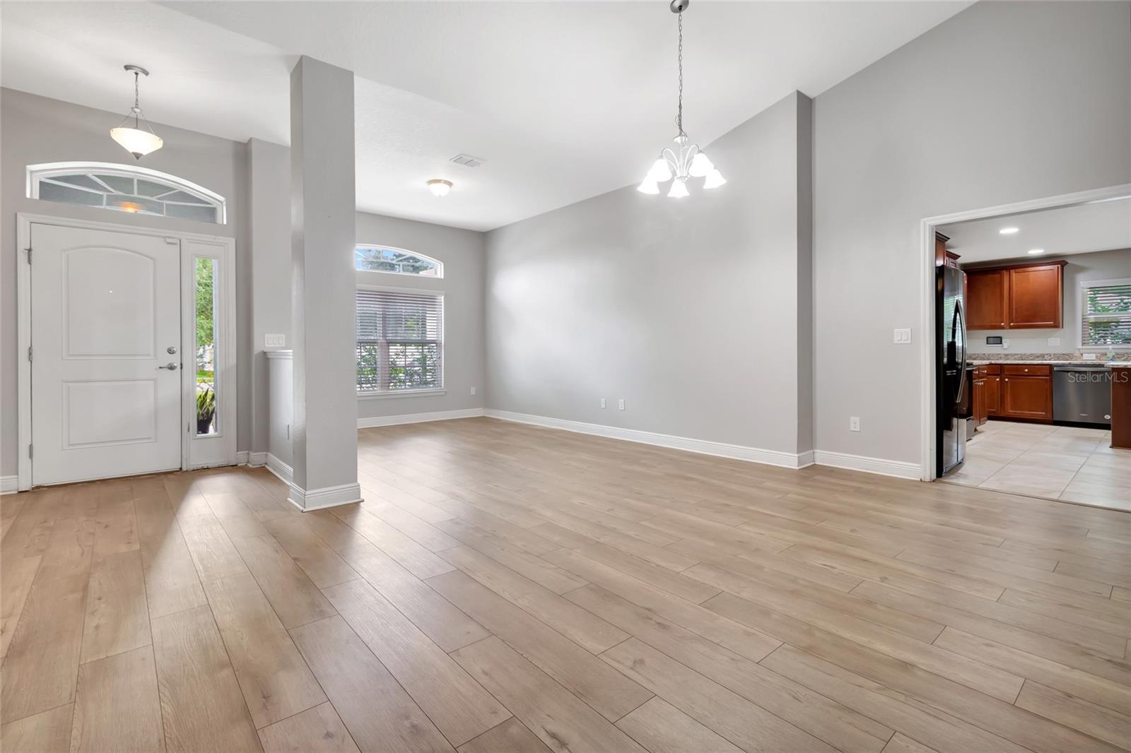 2301 ANGEL FISH LOOP