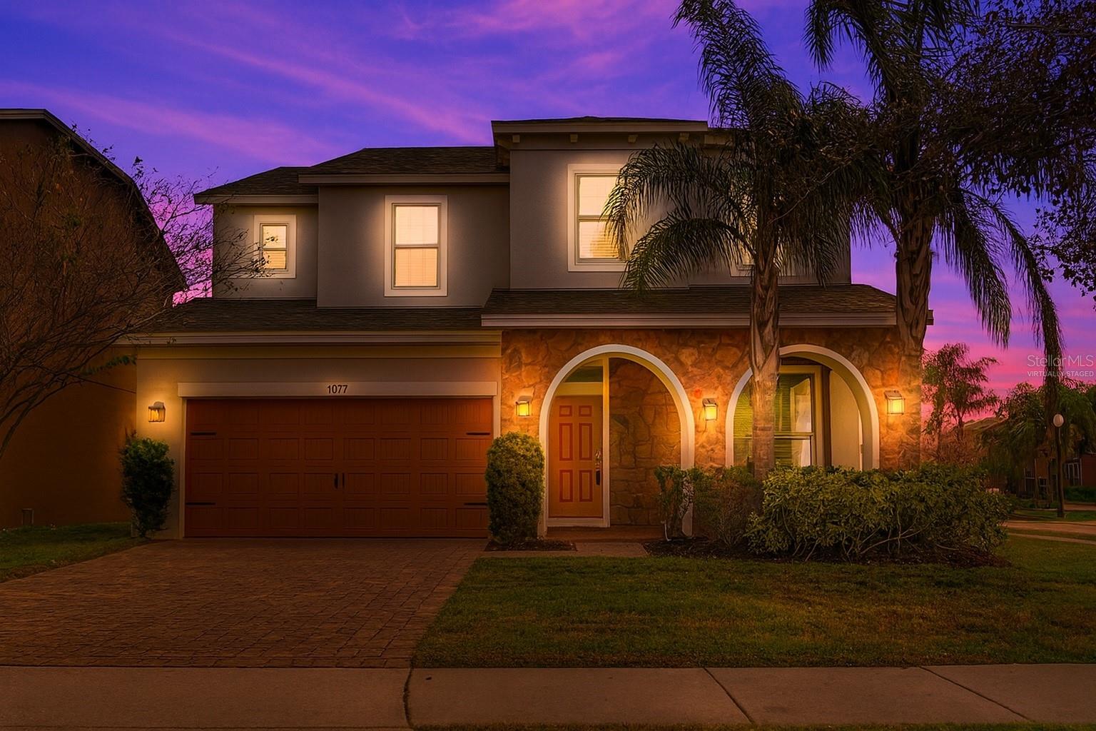 1077 FOUNTAIN COIN LOOP