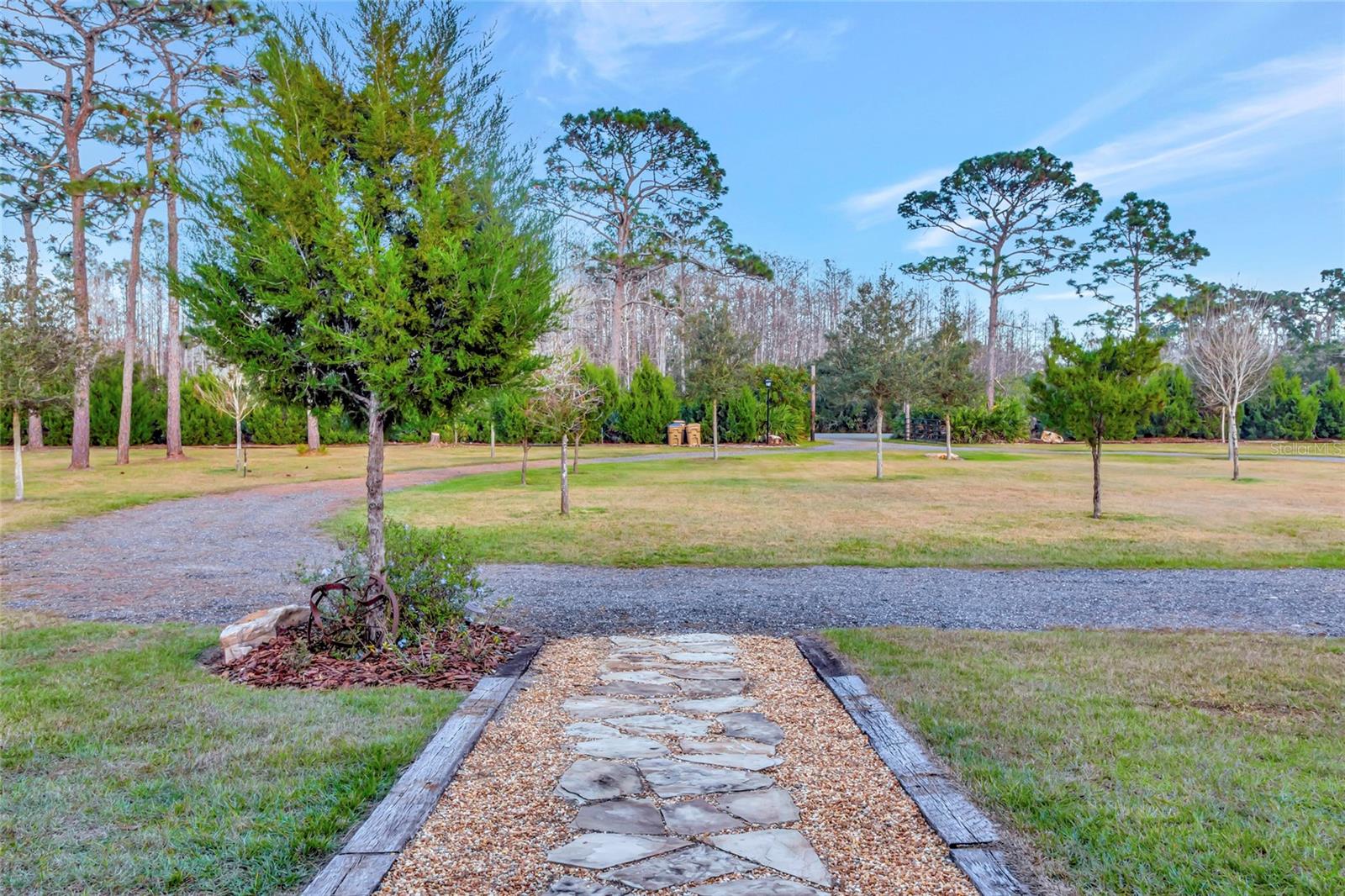 7330 CRABGRASS RD