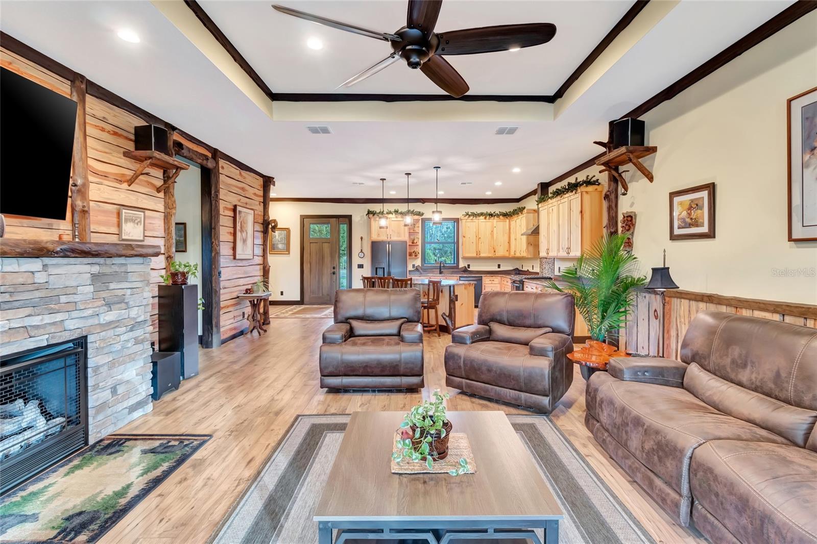 7330 CRABGRASS RD
