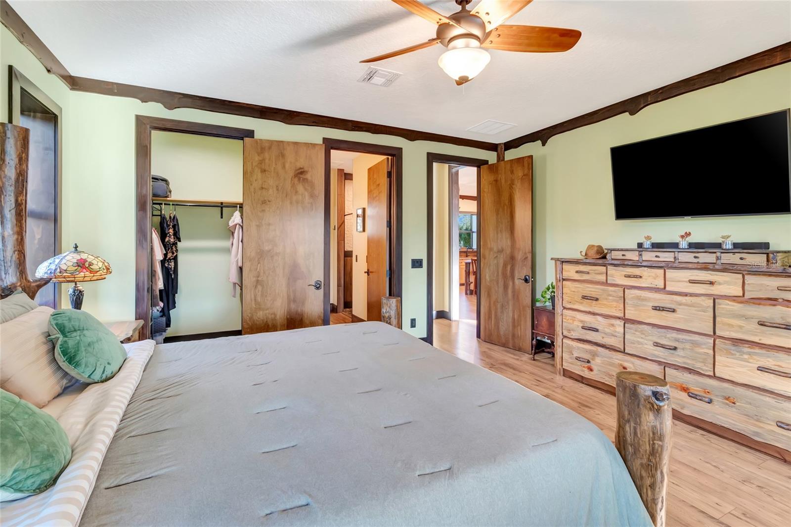 7330 CRABGRASS RD