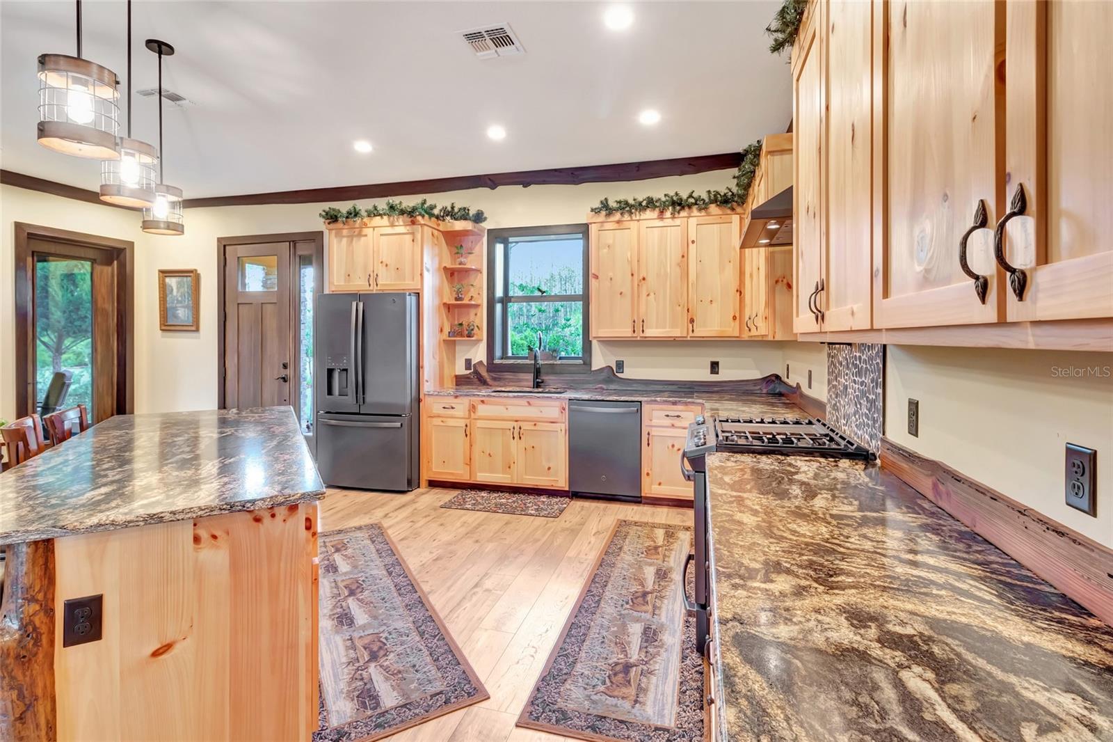 7330 CRABGRASS RD