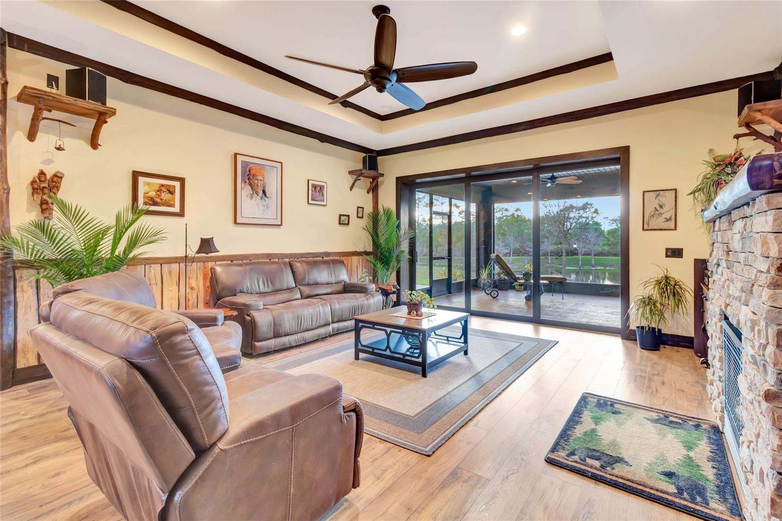 7330 CRABGRASS RD